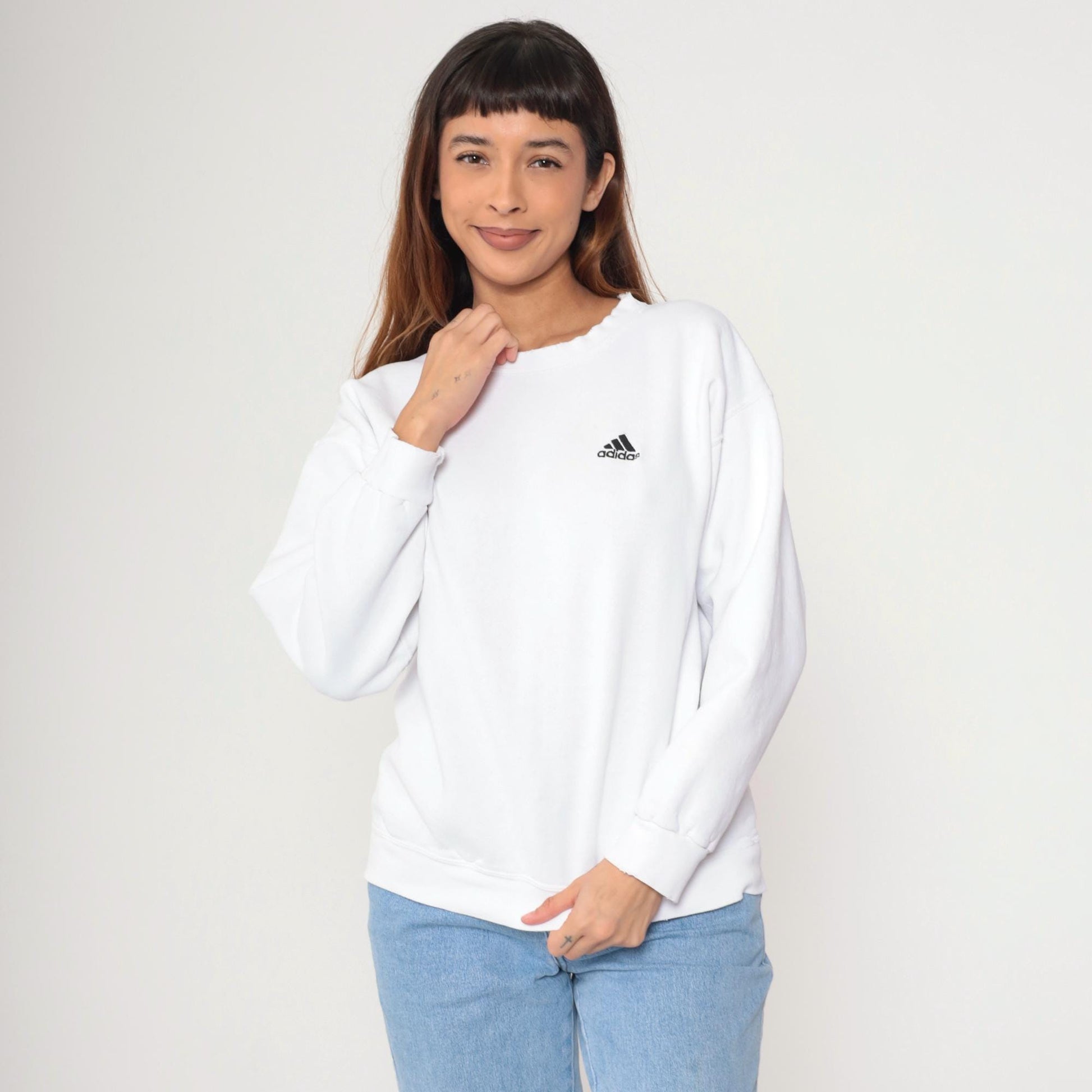 90s Adidas White Embroidered Logo Crewneck Sweatshirt Small