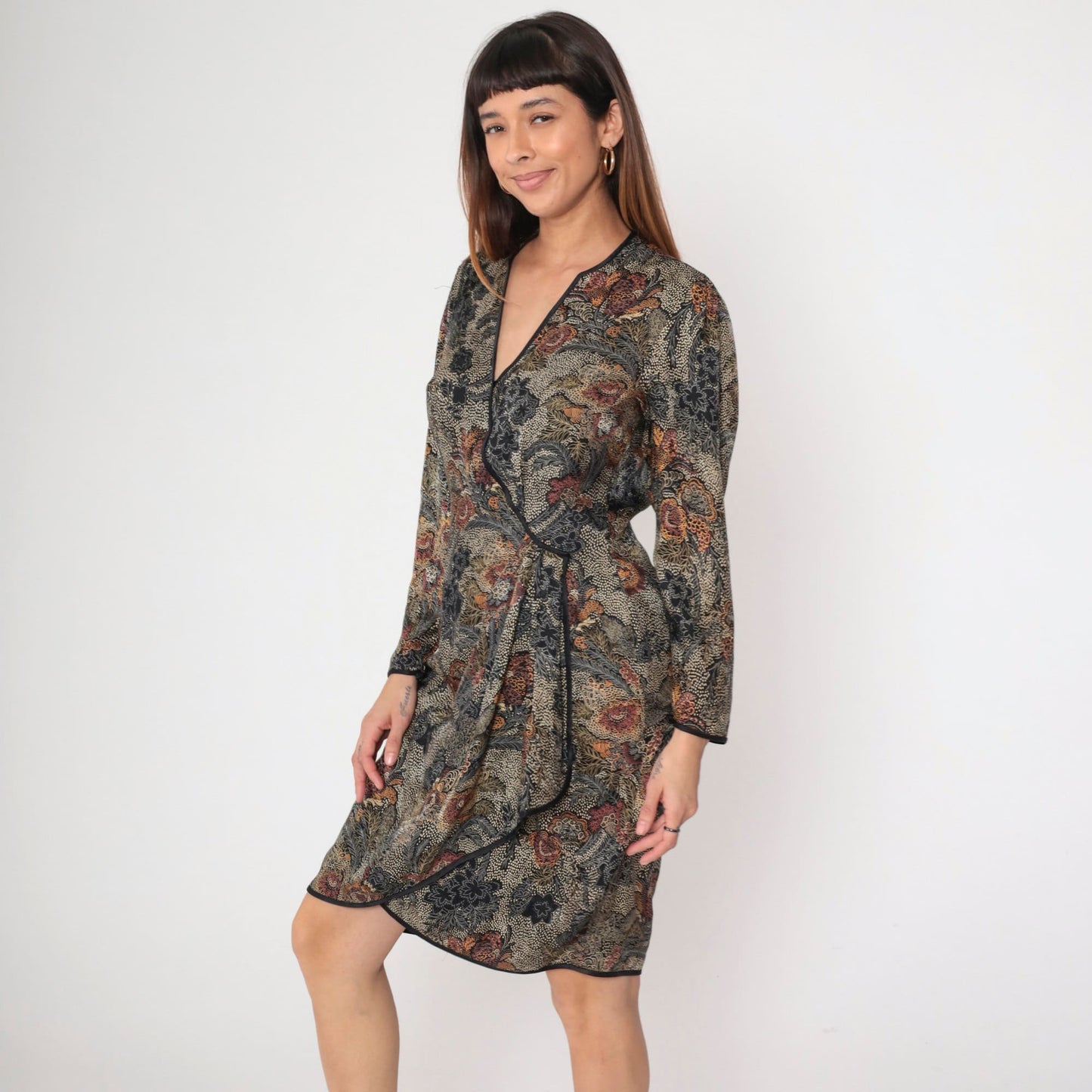 90s Silk Wrap Dress Floral Print V-Neck Long Sleeve Knee Length Black Medium