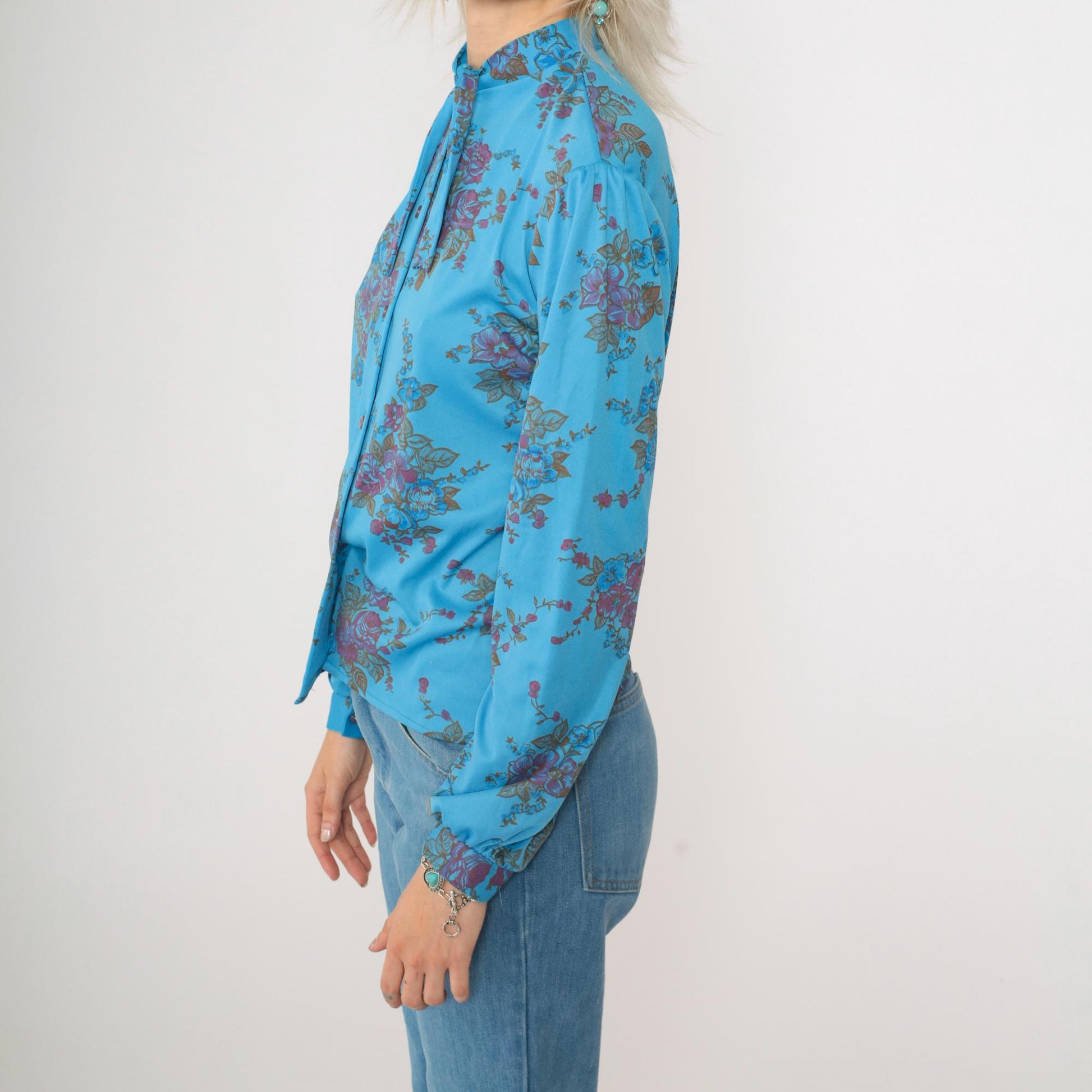 70s Blue Floral Ascot Blouse Button-Up Long Sleeve Shirt Small