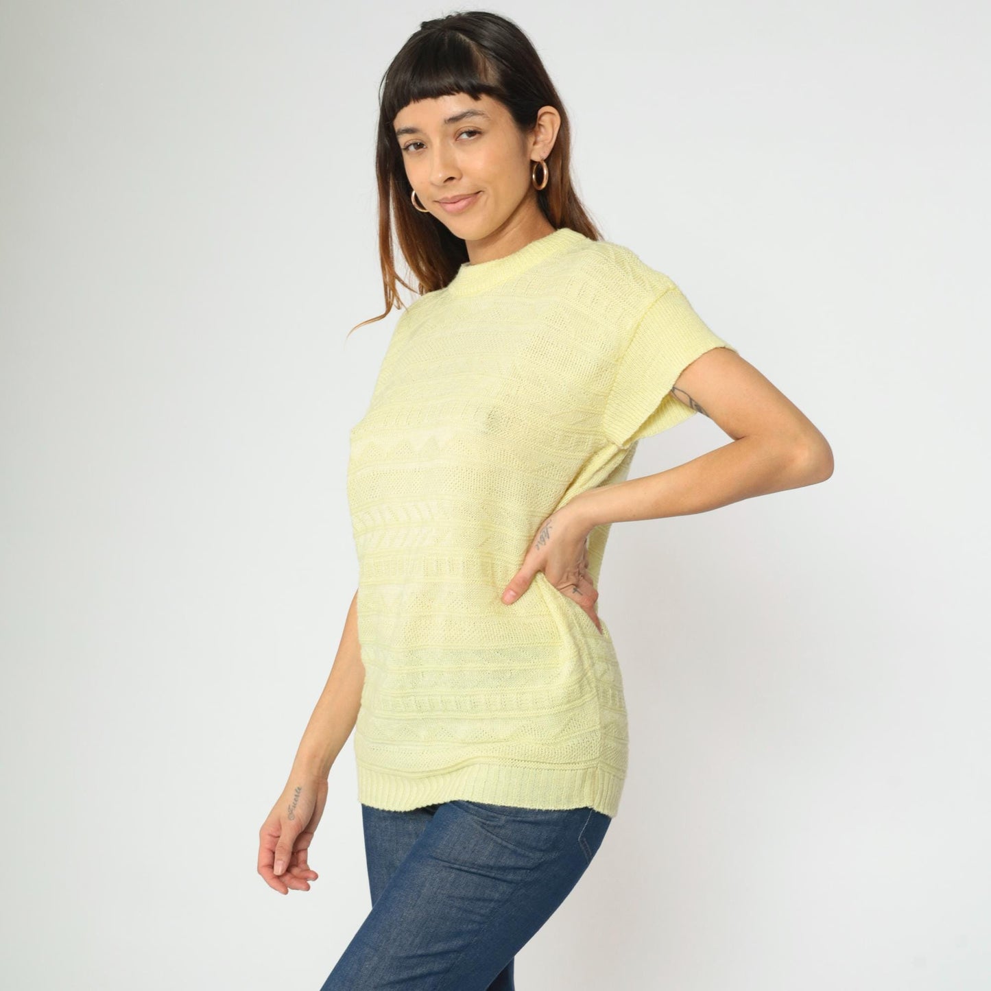 80s Light Yellow Textured Knit Short Sleeve Sweater Striped Zig Zag Medium