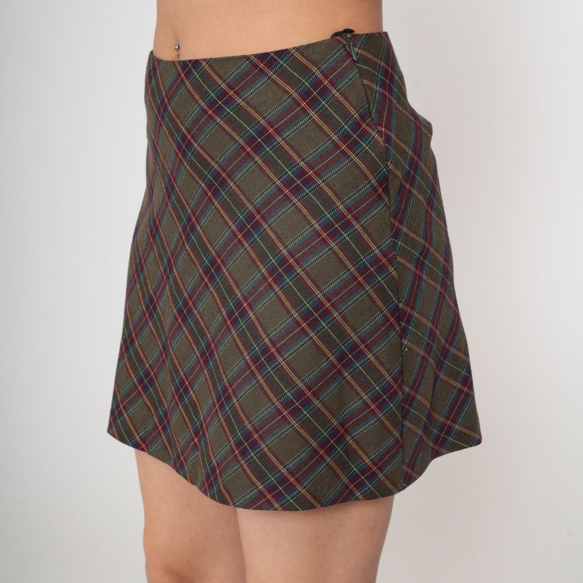00s Plaid Mini Skirt Olive Burgundy Tartan High Waisted School Girl Medium