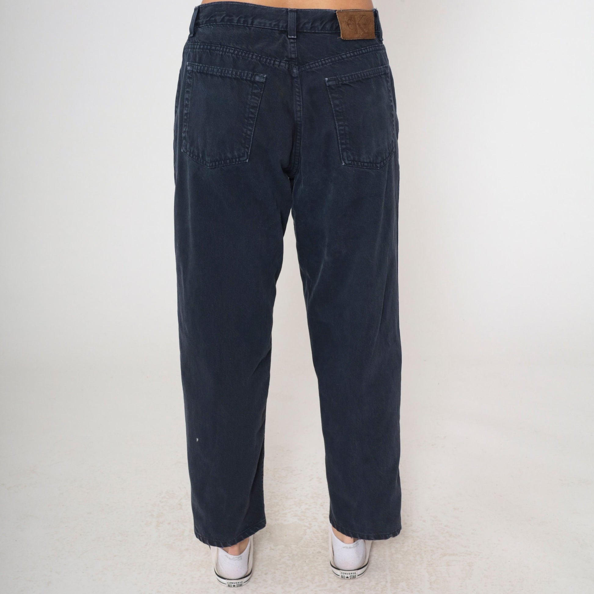 00s Calvin Klein Black High-Waisted Mom Jeans Tapered Leg Large 34