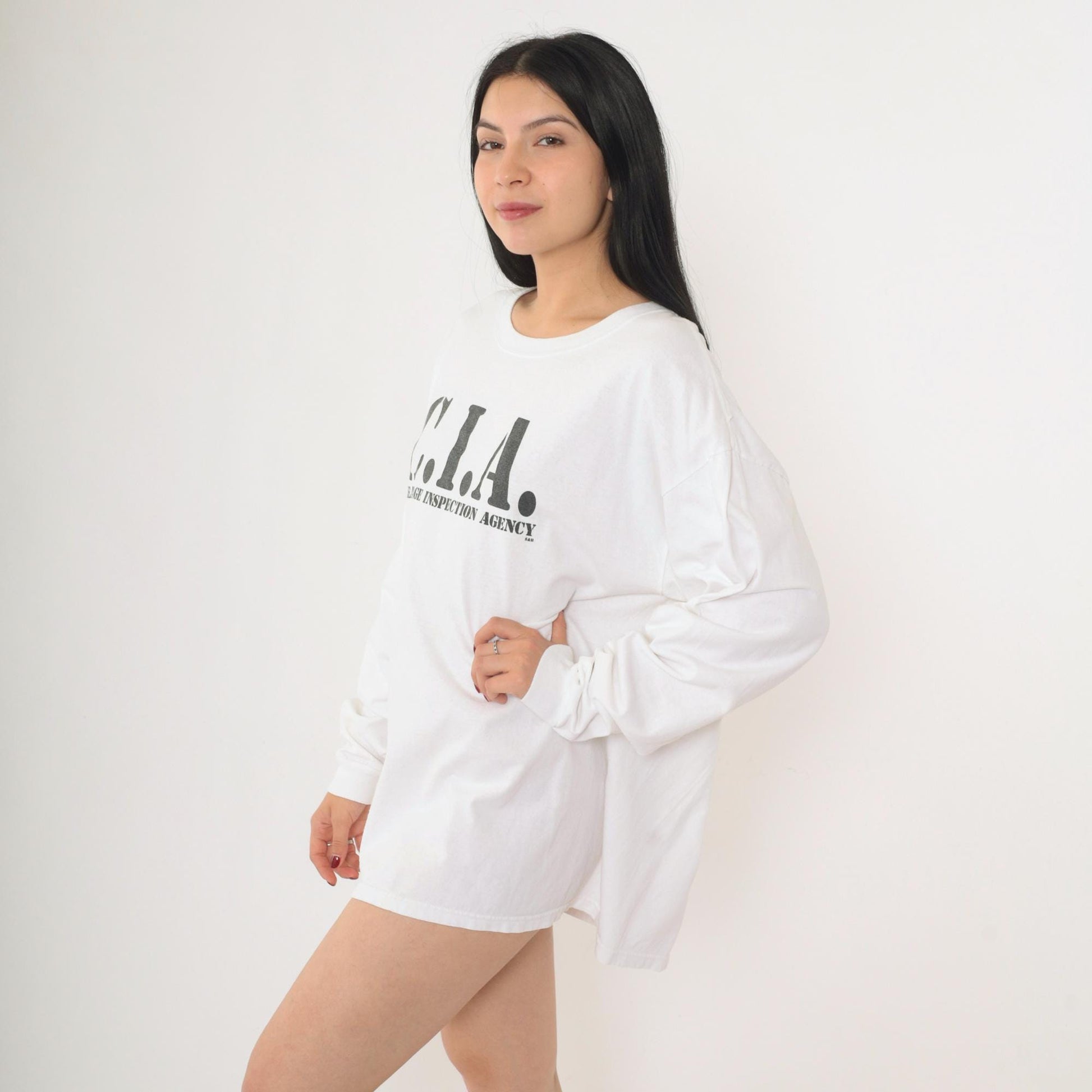 00s Steve & Barry's C.I.A. Cleavage Inspection Agency Long Sleeve Tee White Extra Large XL