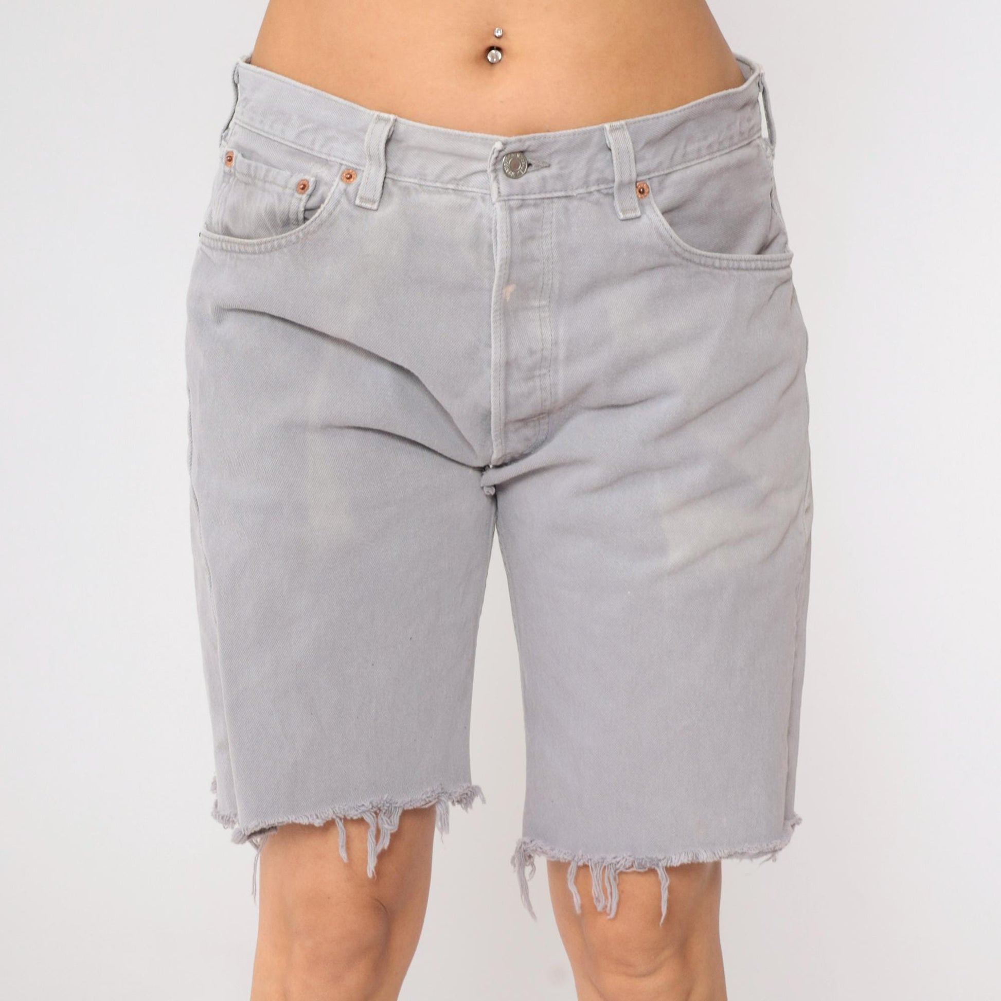 90s Levi's 501 Grey Denim Cut-Off Shorts Frayed Hem Medium 34