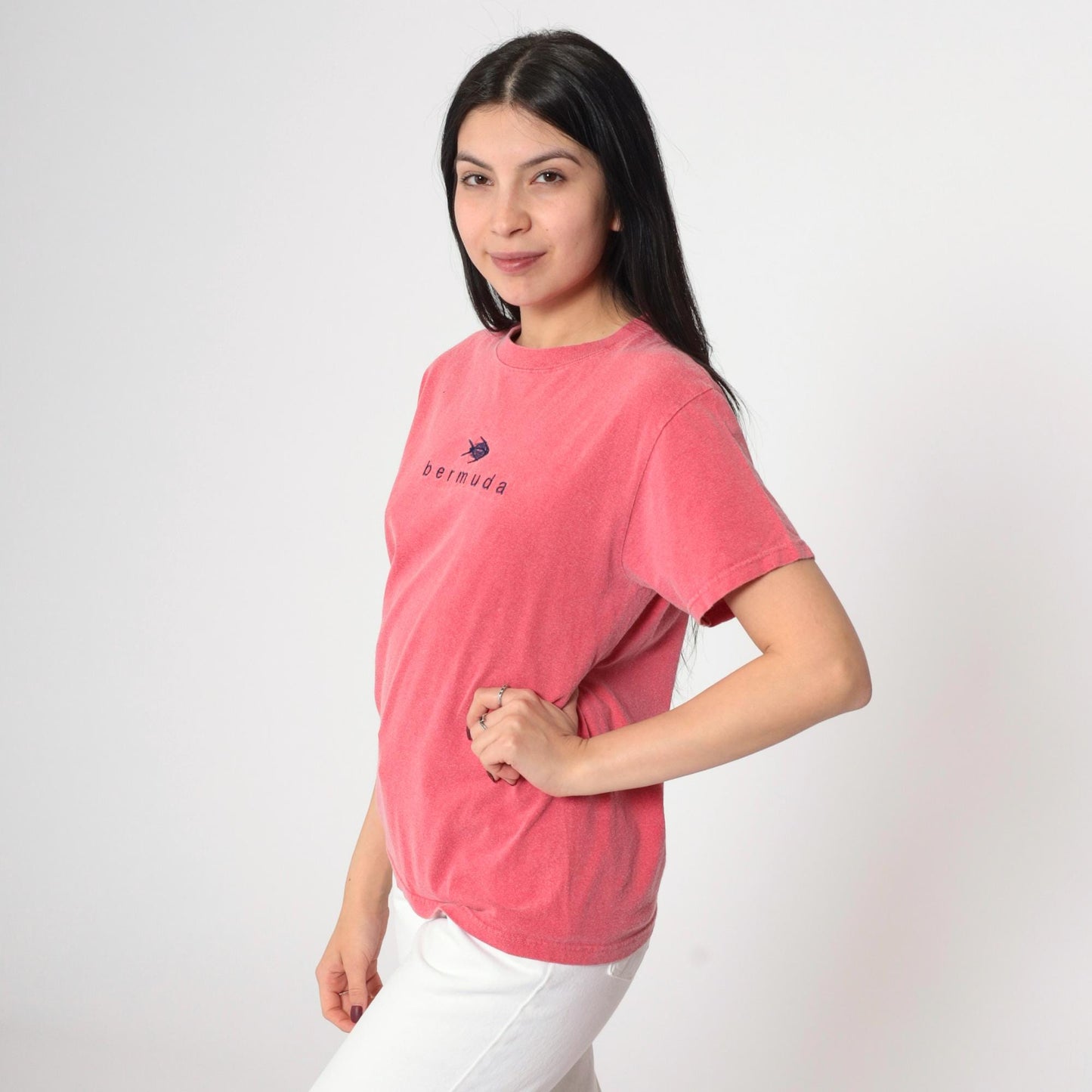 90s Bermuda Island Fish Embroidered T-Shirt Pink Cotton Small S