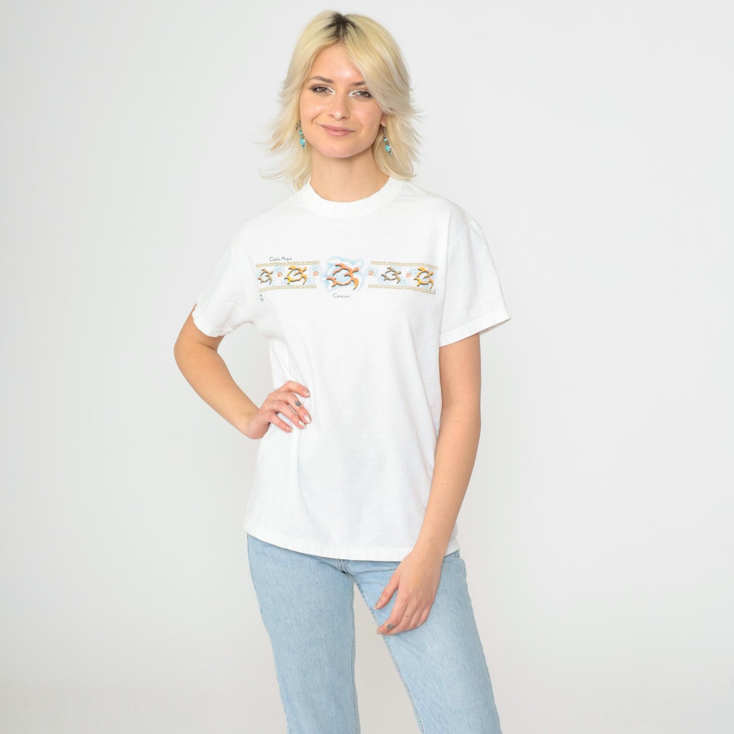 90s Cancun Mexico Sea Turtle Graphic T-Shirt White Crewneck Small