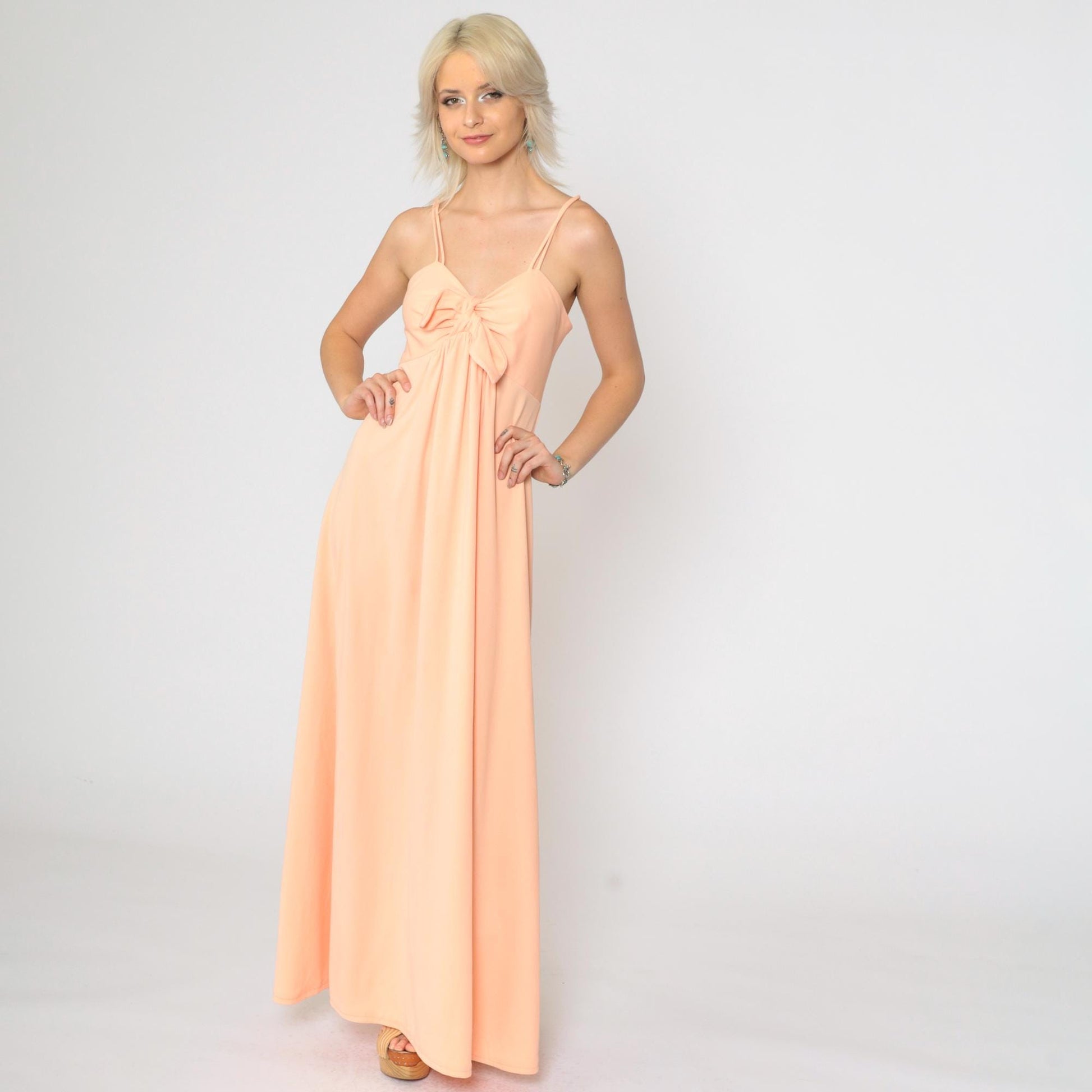 1970s Peach Grecian Maxi Dress Empire Waist Chest Tie Spaghetti Strap Small