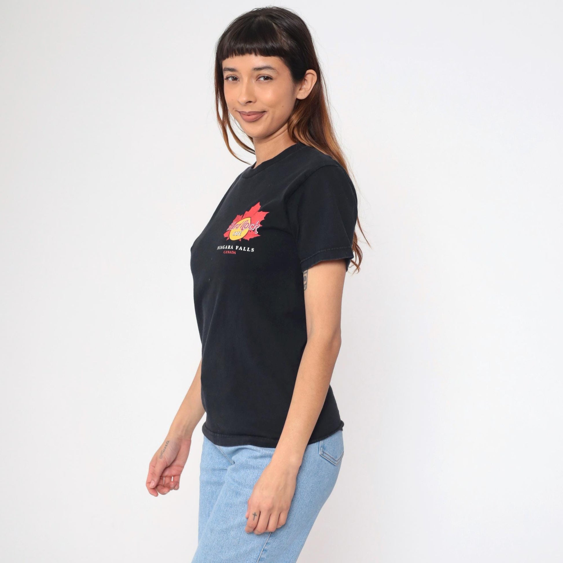 90s Hard Rock Cafe Niagara Falls Maple Leaf Graphic T-Shirt Black Small
