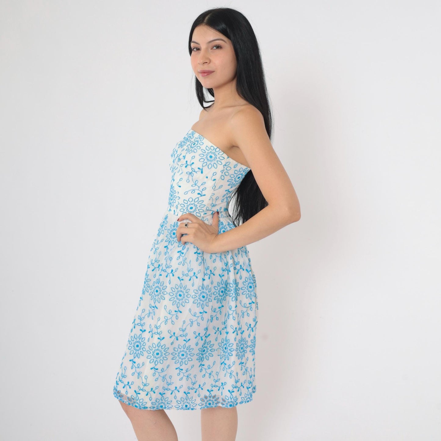 60s Strapless Dress Blue Floral Embroidered White Knee-Length XXS