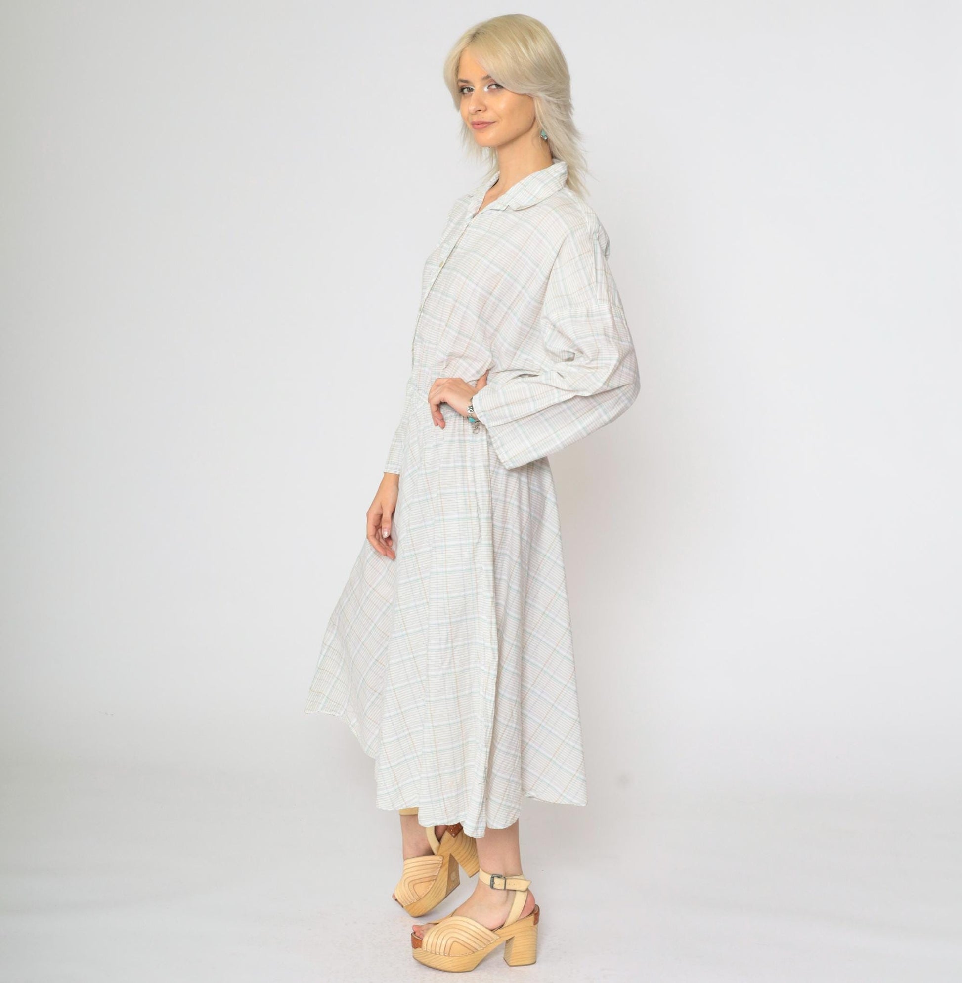 80s American Shirt Dress Plaid Midi Button-Up White Tan Aqua Cotton Medium Large