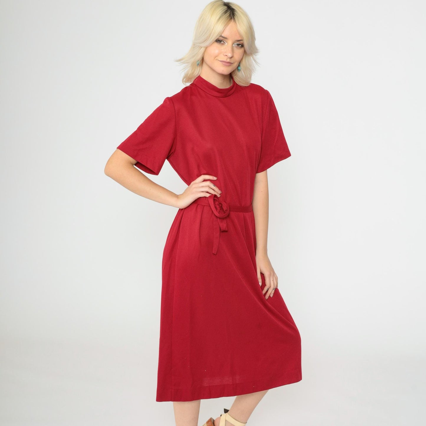 70s Dark Red Shift Dress Mock Neck Midi Short Sleeve Belted Medium