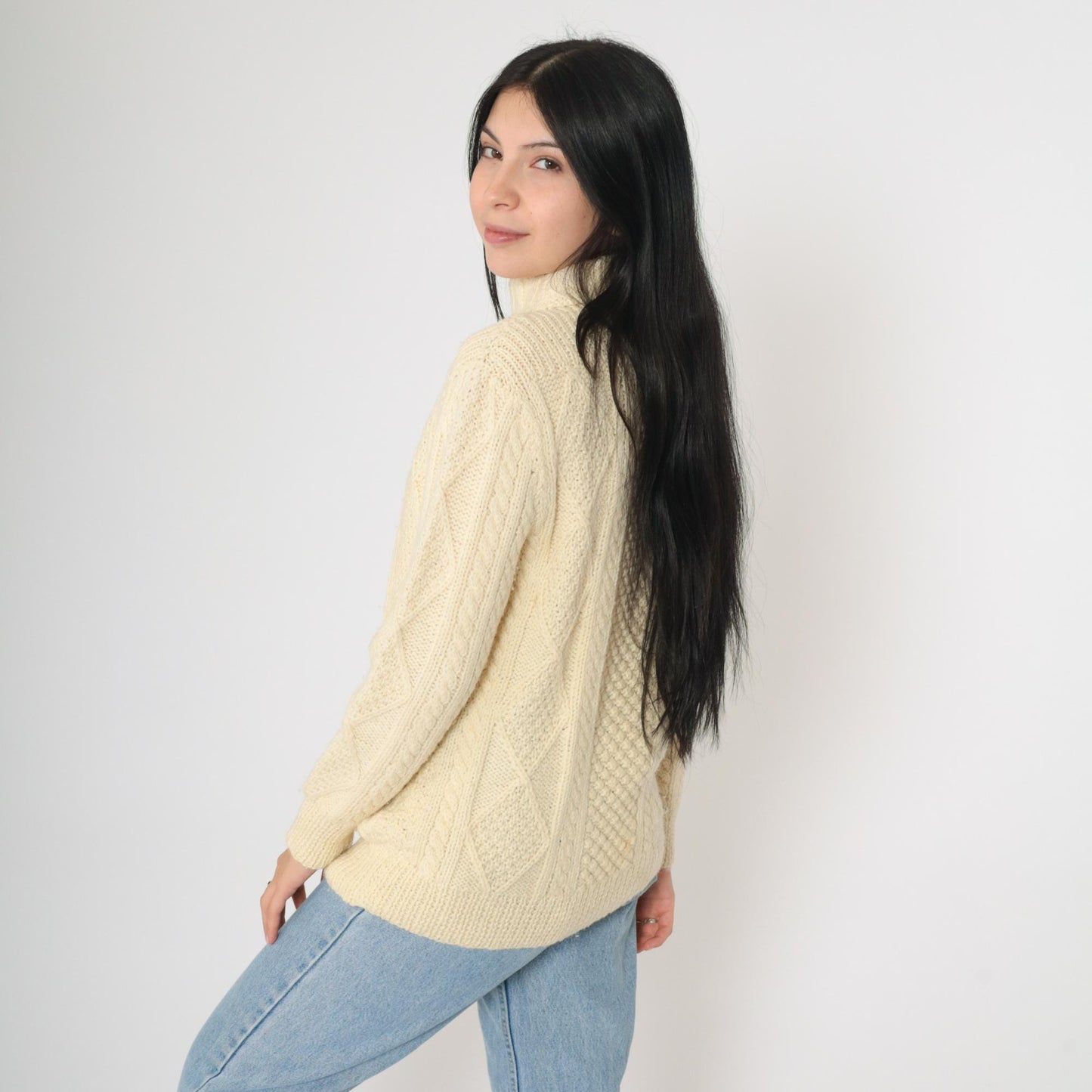 80s Cream Cable Knit Turtleneck Sweater Pullover Small