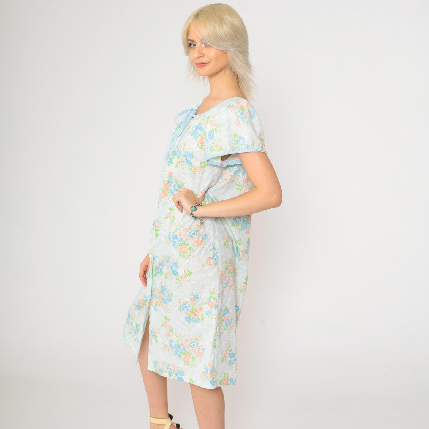 70s Floral Midi Lounge Dress Button-Up Short Sleeve Blue Peach Print Medium M