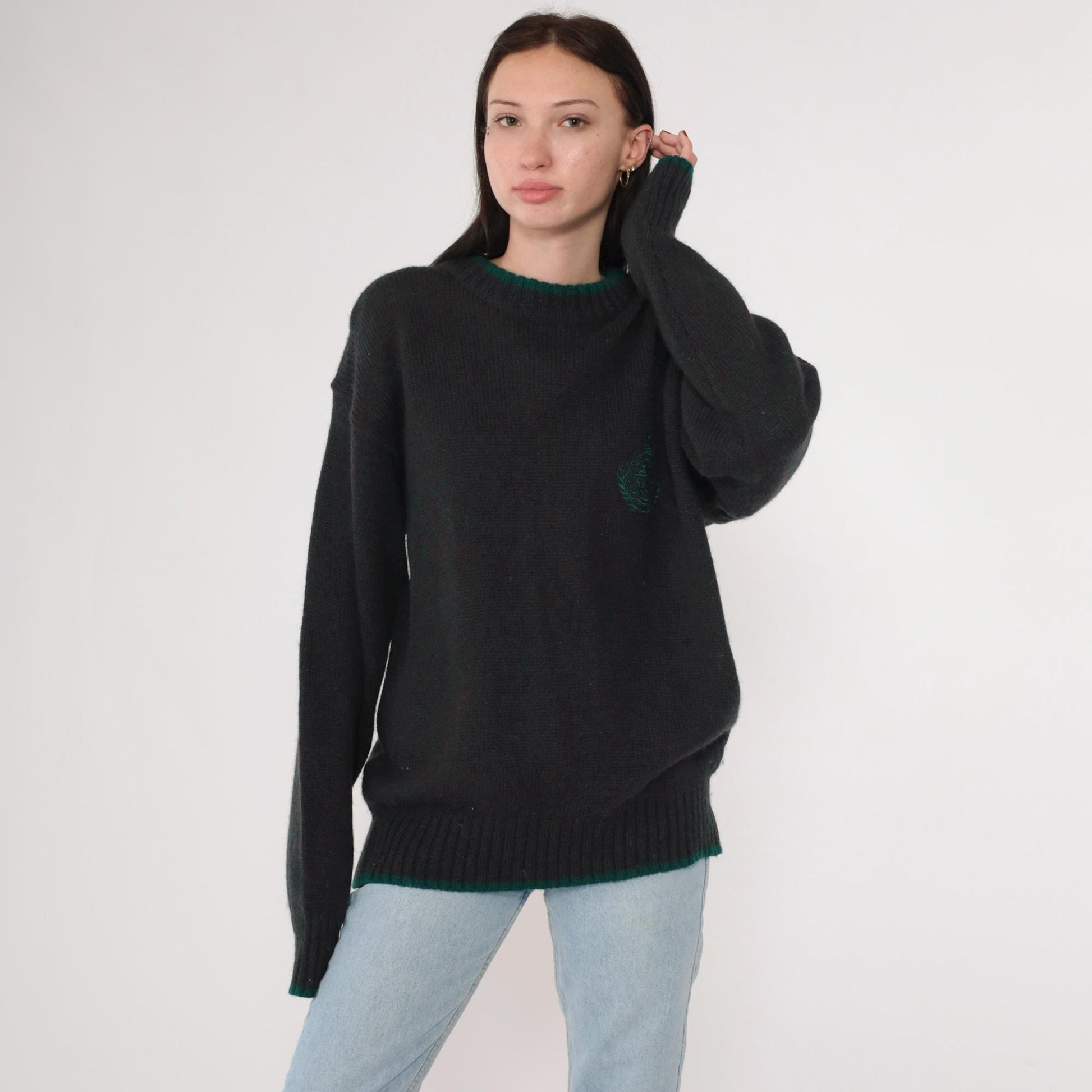 90s Hunting Horn Classics Shetland Wool Sweater Flecked Red Green Crest Medium