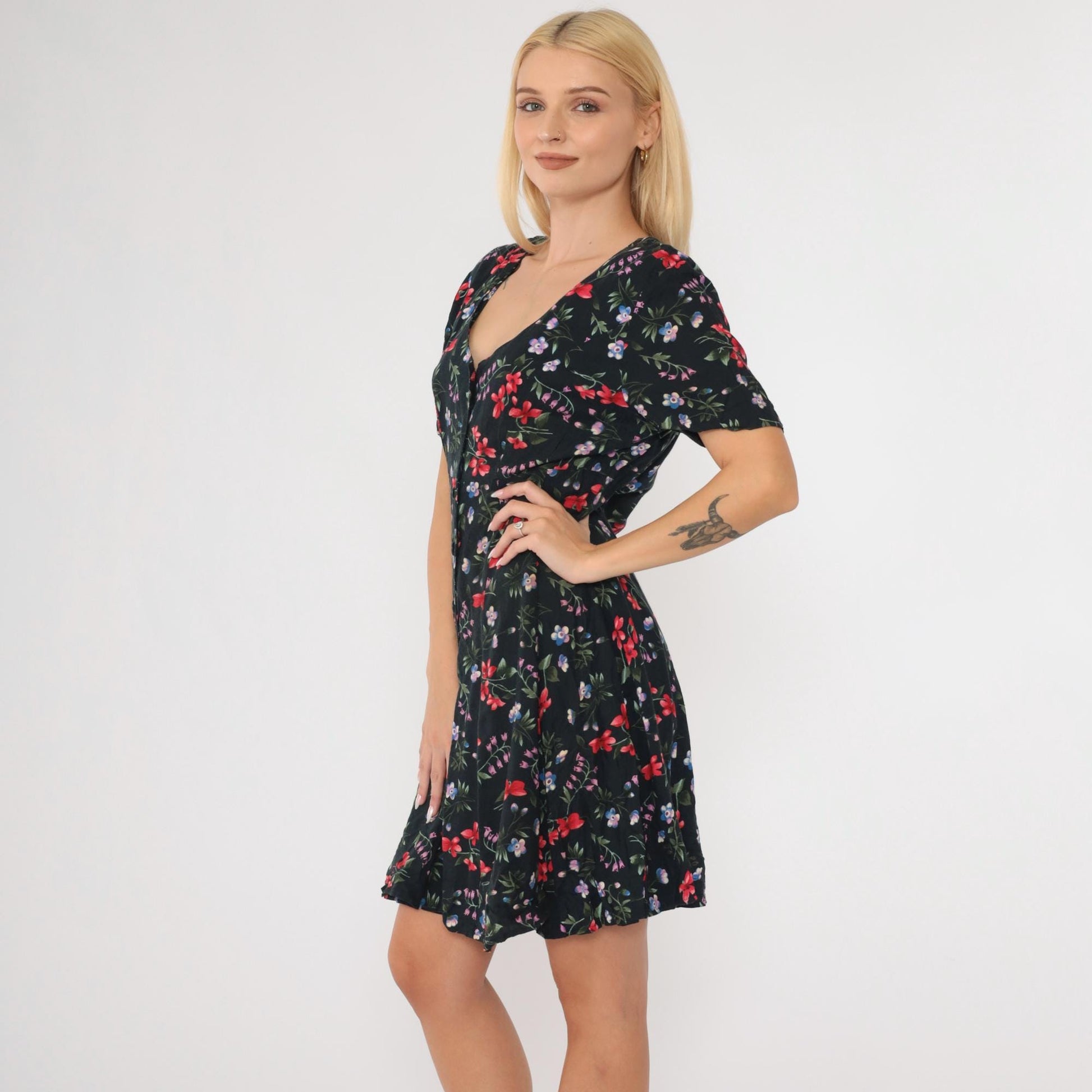 90s Black Floral Rayon Romper Wide Leg Scoop Neck Button Up Medium