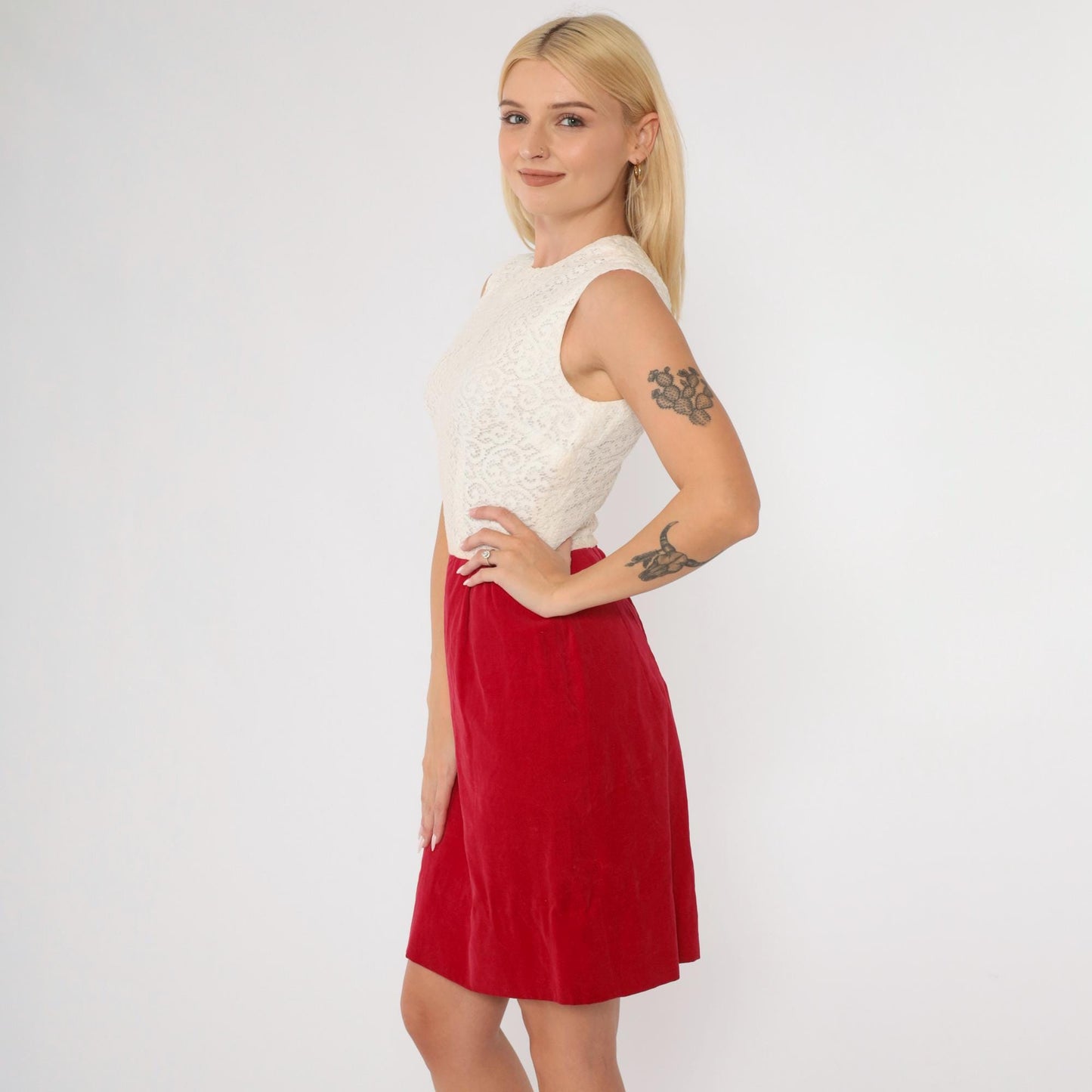 1960s Red Velvet White Lace Mini Dress Sleeveless High Waist Extra Small