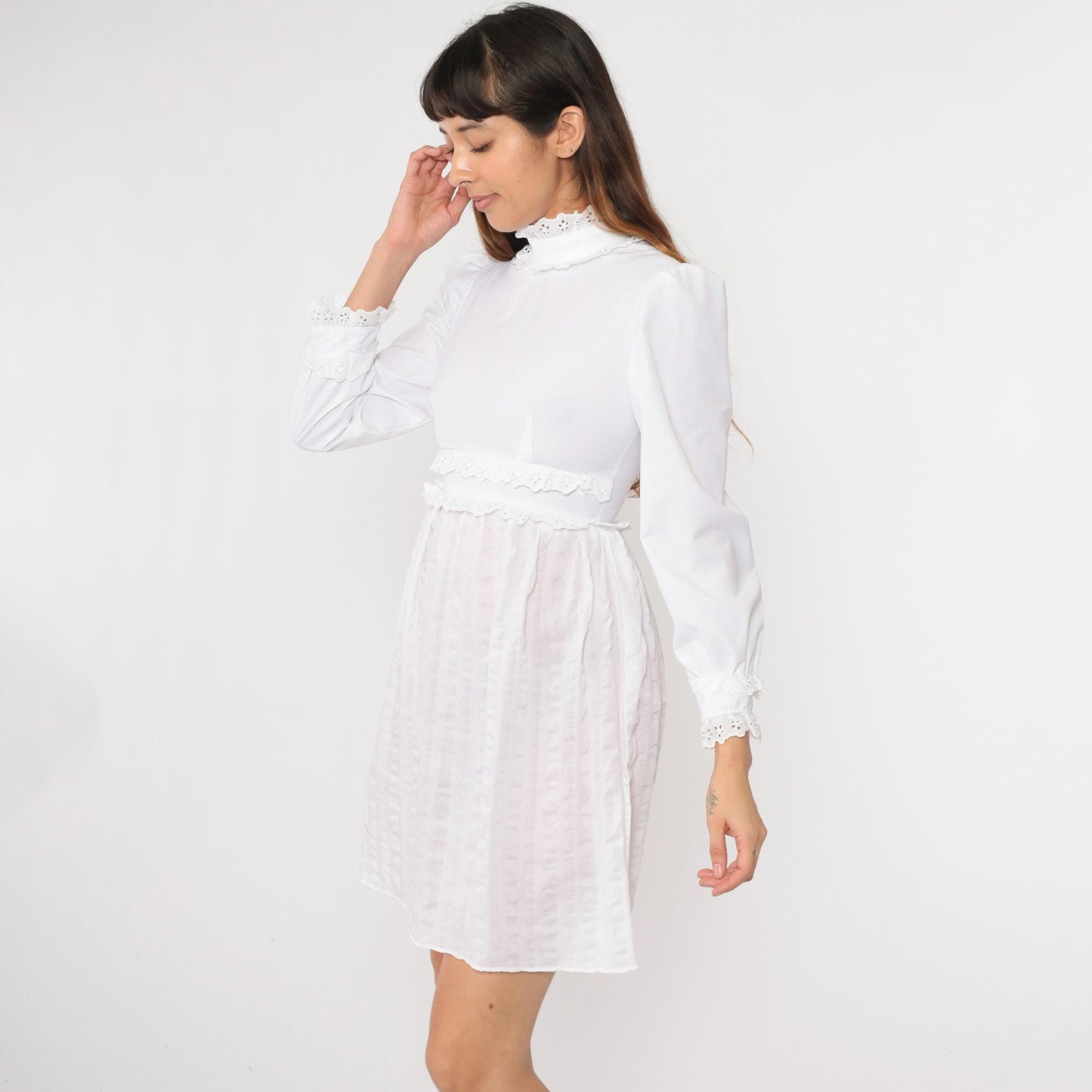70s White Eyelet Lace Babydoll Dress Empire Waist Puff Sleeve Mini Small