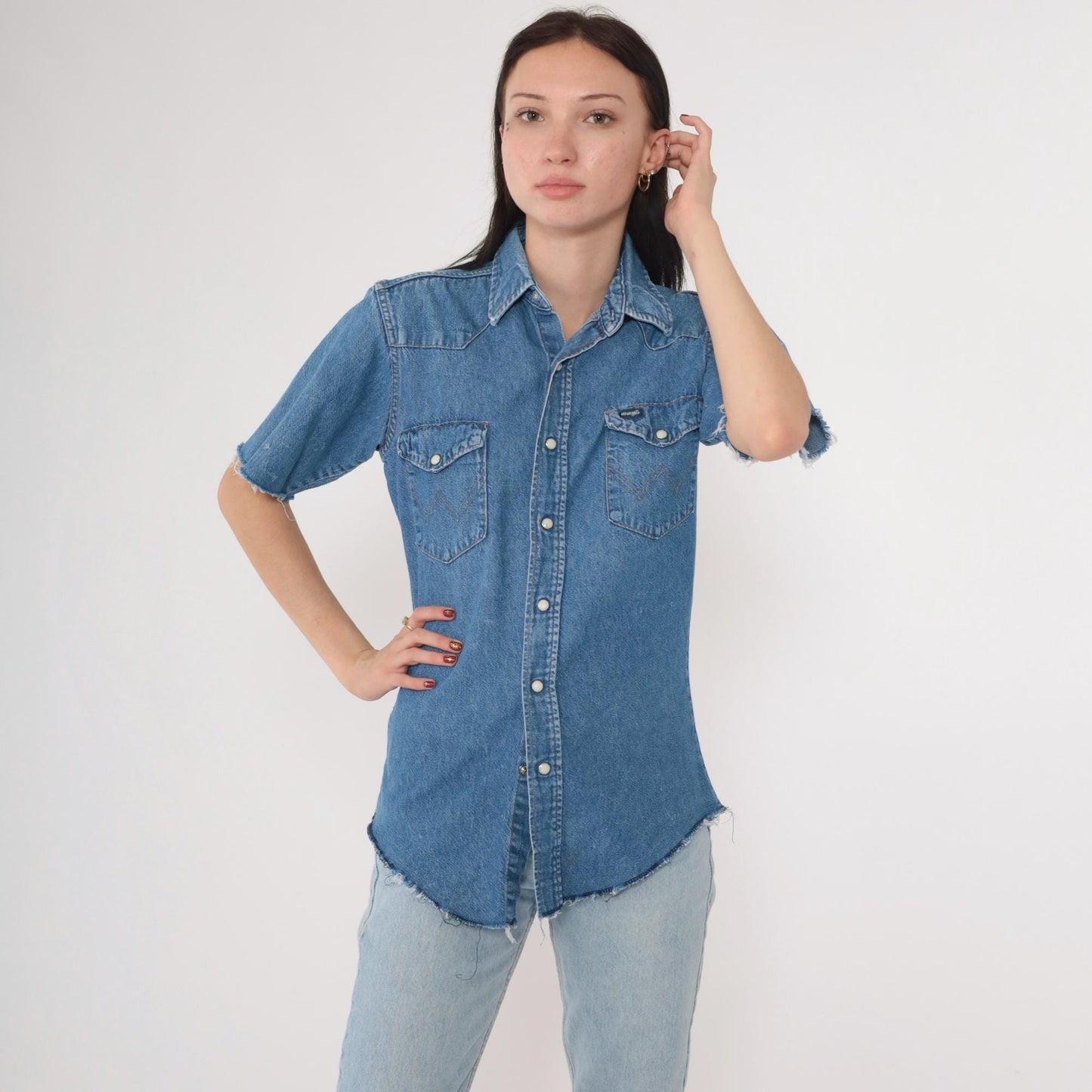 90s Wrangler Blue Denim Western Shirt Pearl Snap Cutoff Sleeves Small