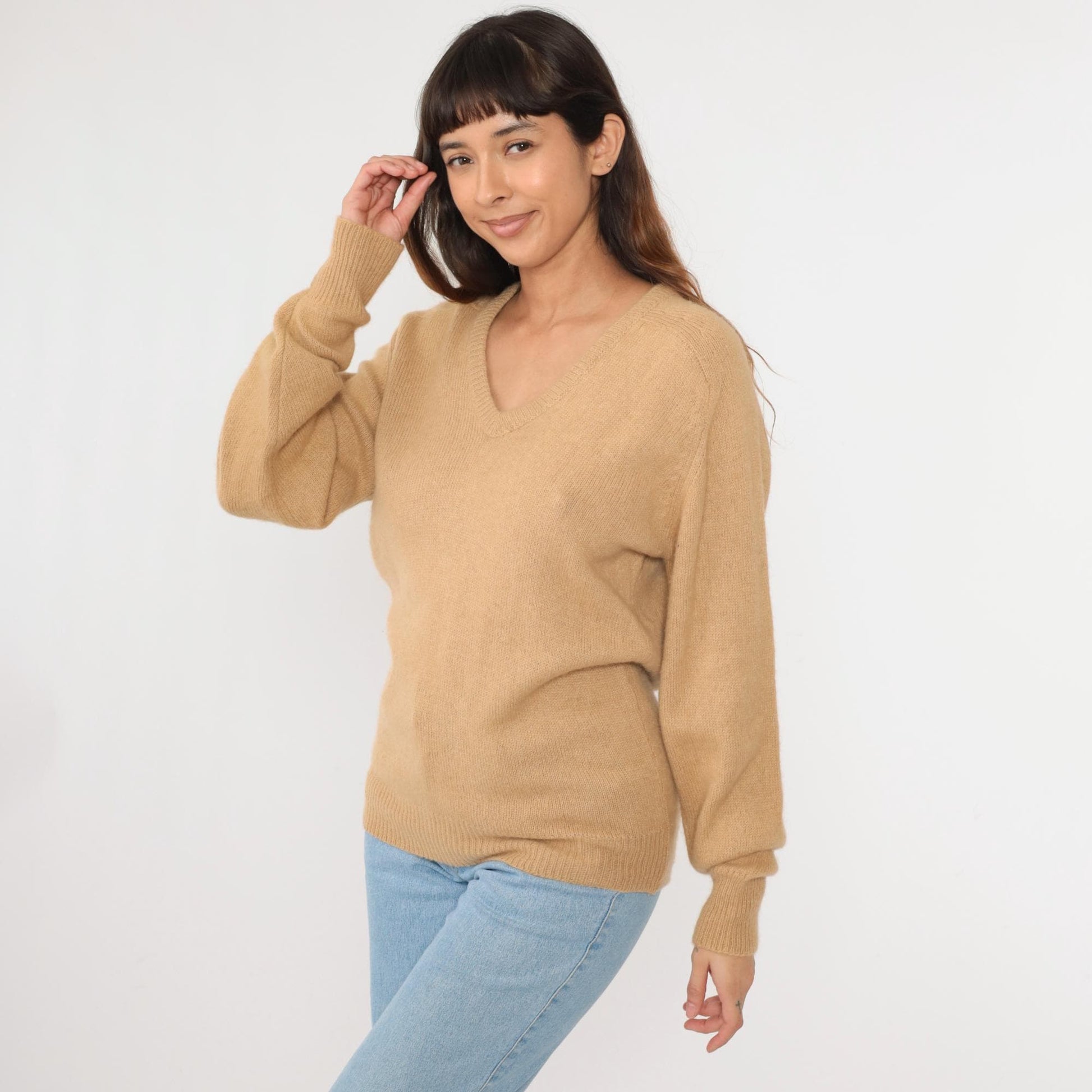 80s Tan V-Neck Knit Sweater Slouchy Pullover Small