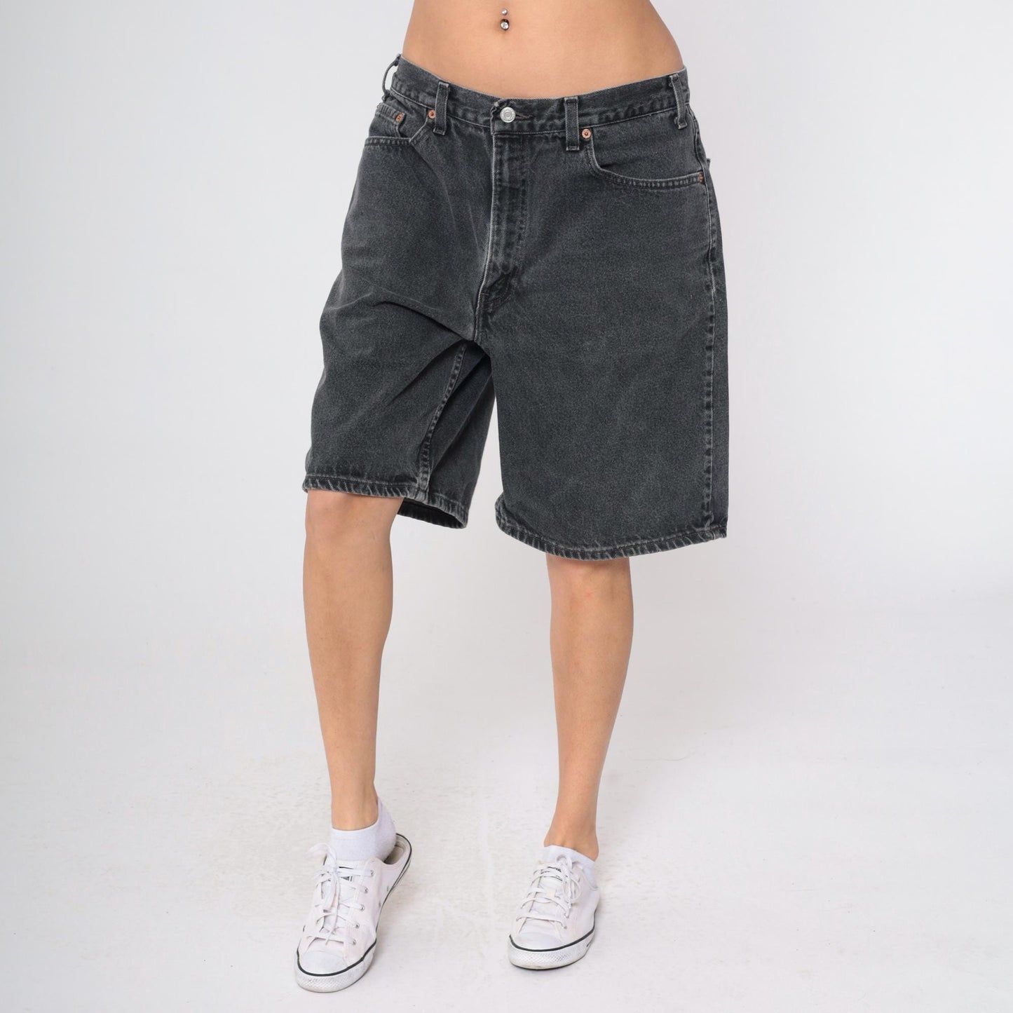 90s Levi's 550 Black Denim Shorts High Waist Knee Length Men's 38