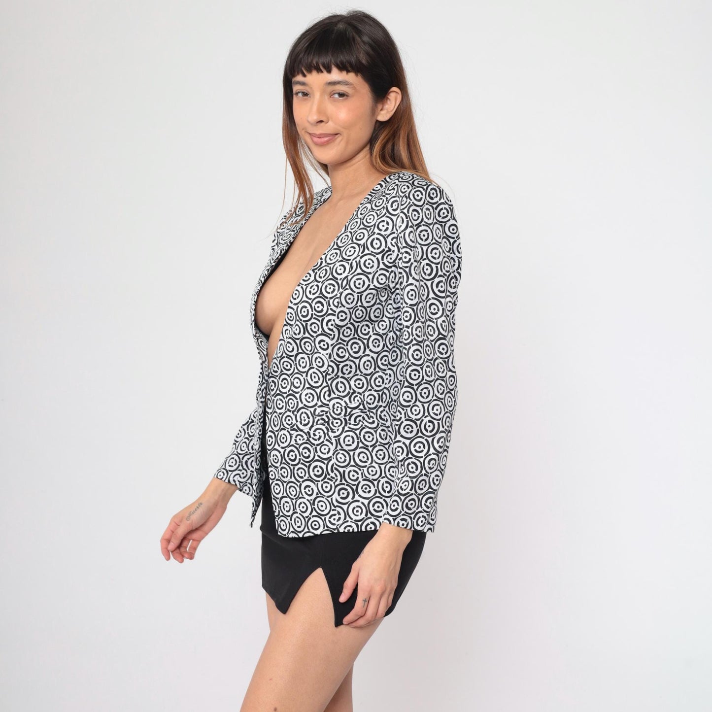 90s Geometric Bullseye Blazer Black White Deep V Neck Medium Petite