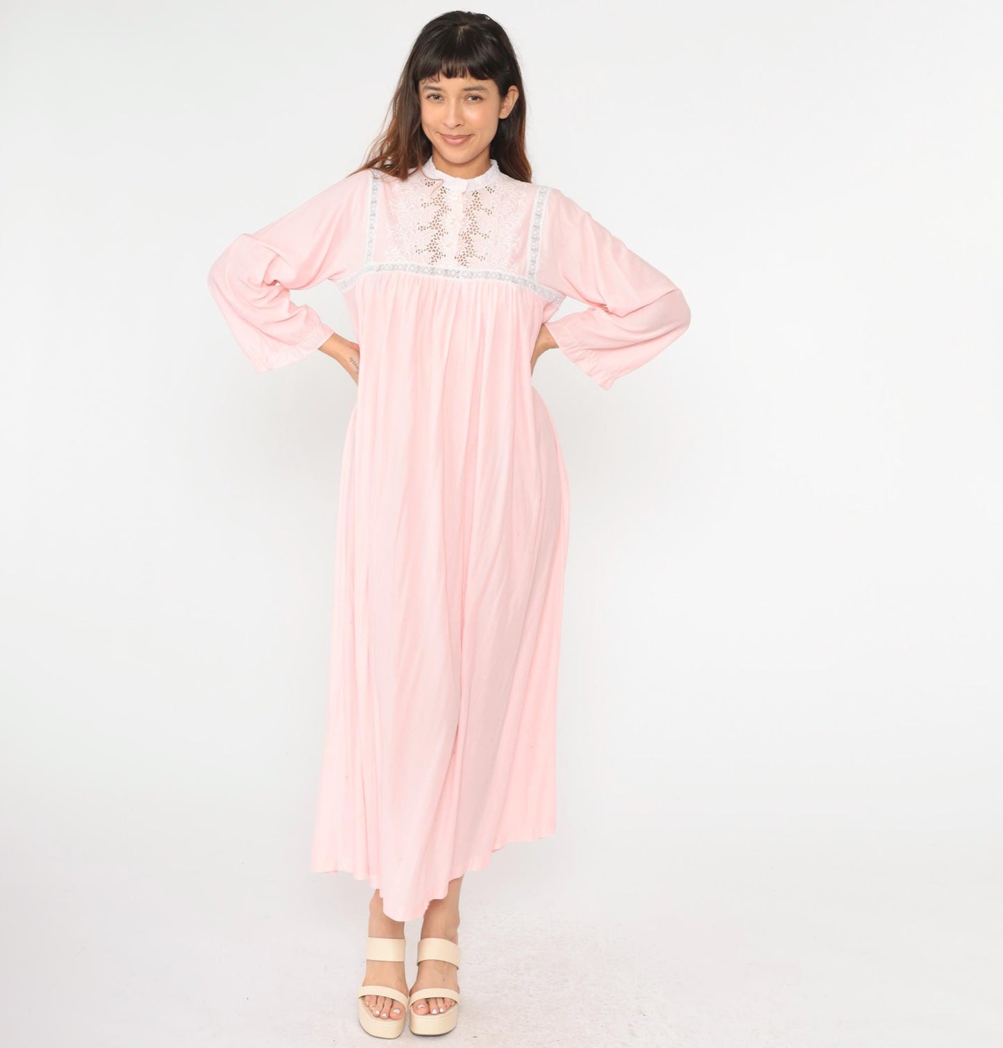 80s Baby Pink Floral Embroidered Lace Cutwork Maxi Nightgown Long Sleeve Large L