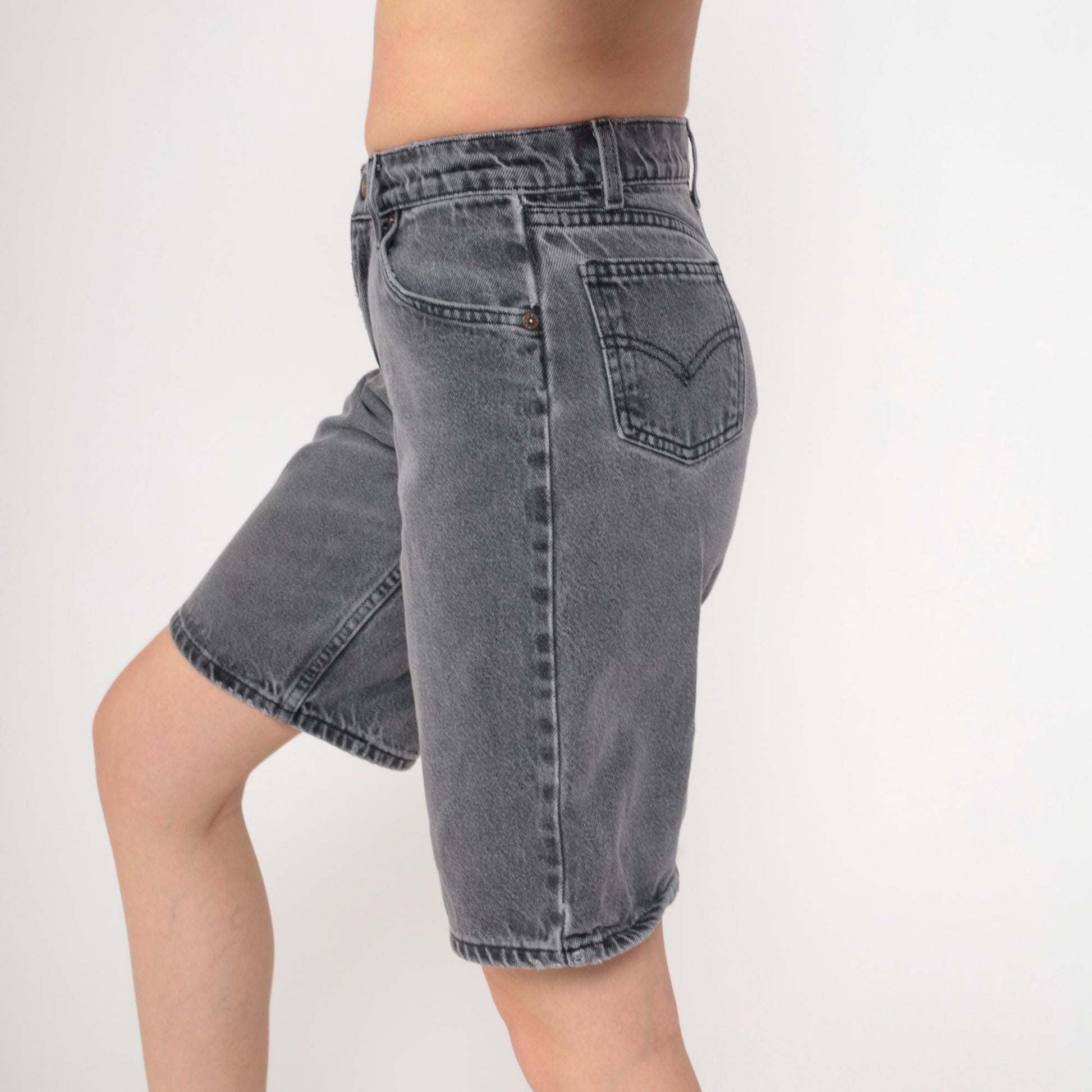 90s Levi's 560 High-Waist Denim Shorts Faded Black Bermuda Small