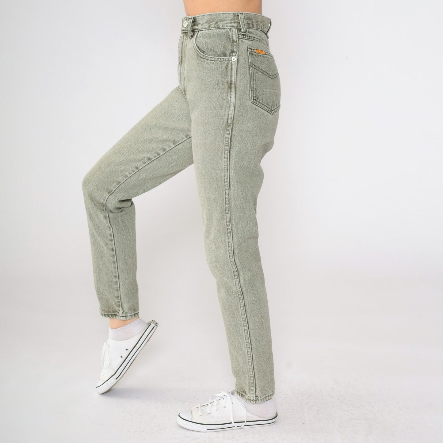 90s Jordache Olive Green High-Waisted Tapered Jeans Small S