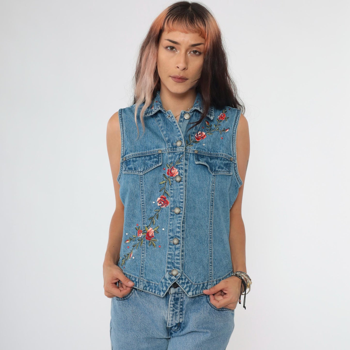 90s Bill Blass Floral Embroidered Denim Vest Blue Rhinestone Medium