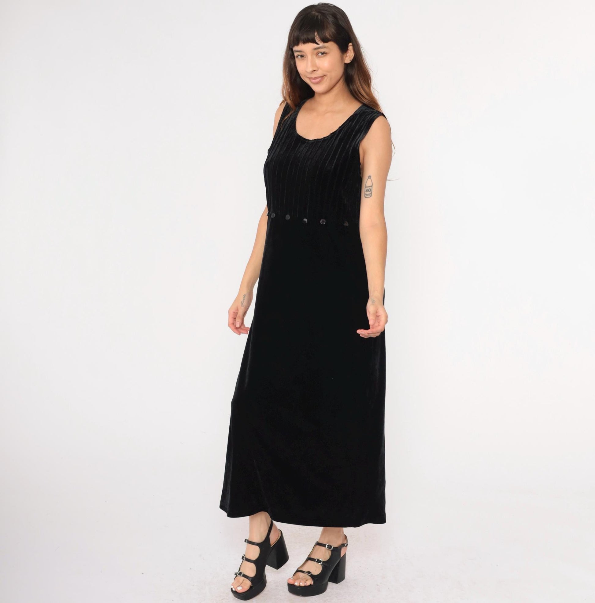 90s Black Velvet Maxi Dress High Waist Scoop Neck Sleeveless Medium