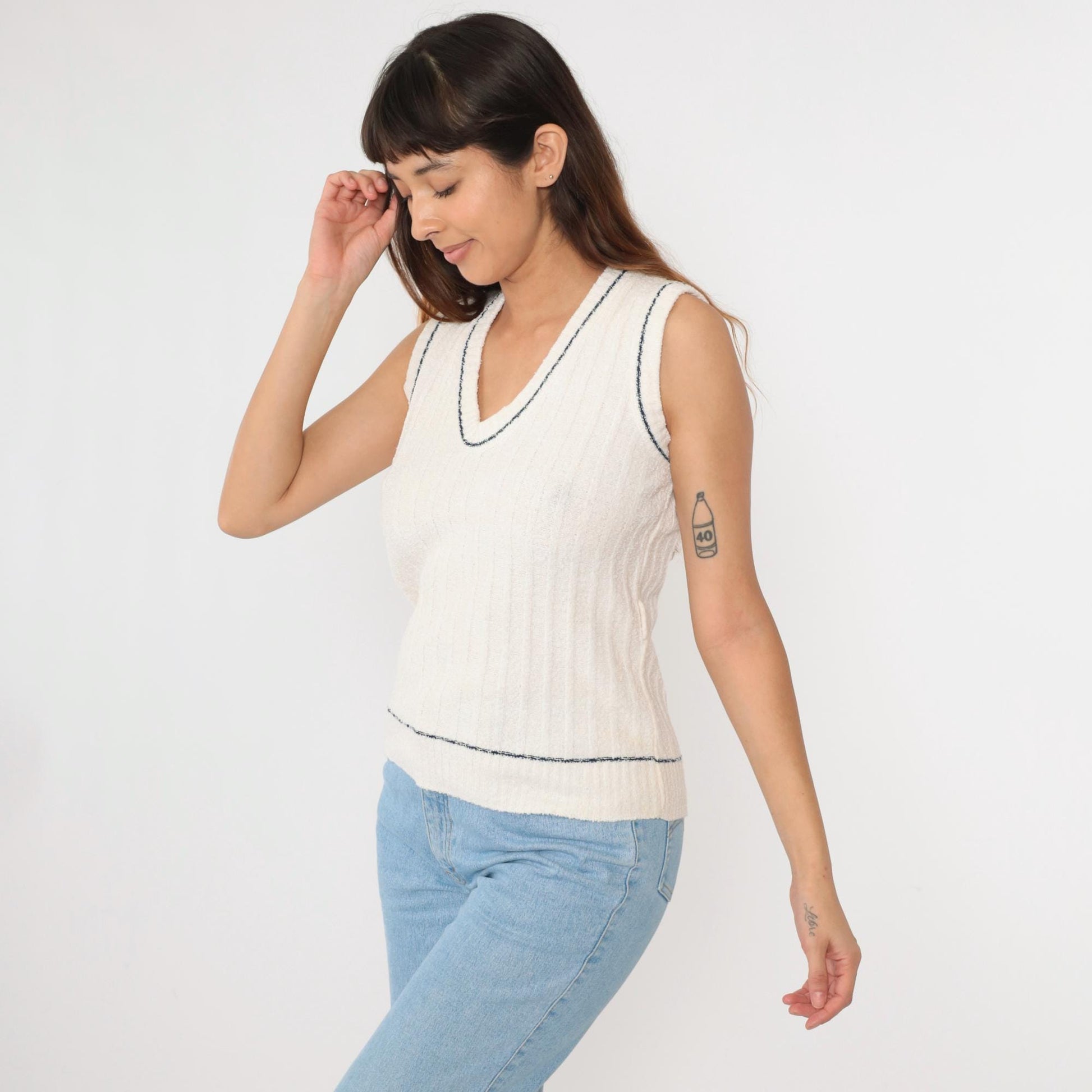 70s Sabra Sweater Vest White Ribbed Knit V-Neck Navy Trim Small
