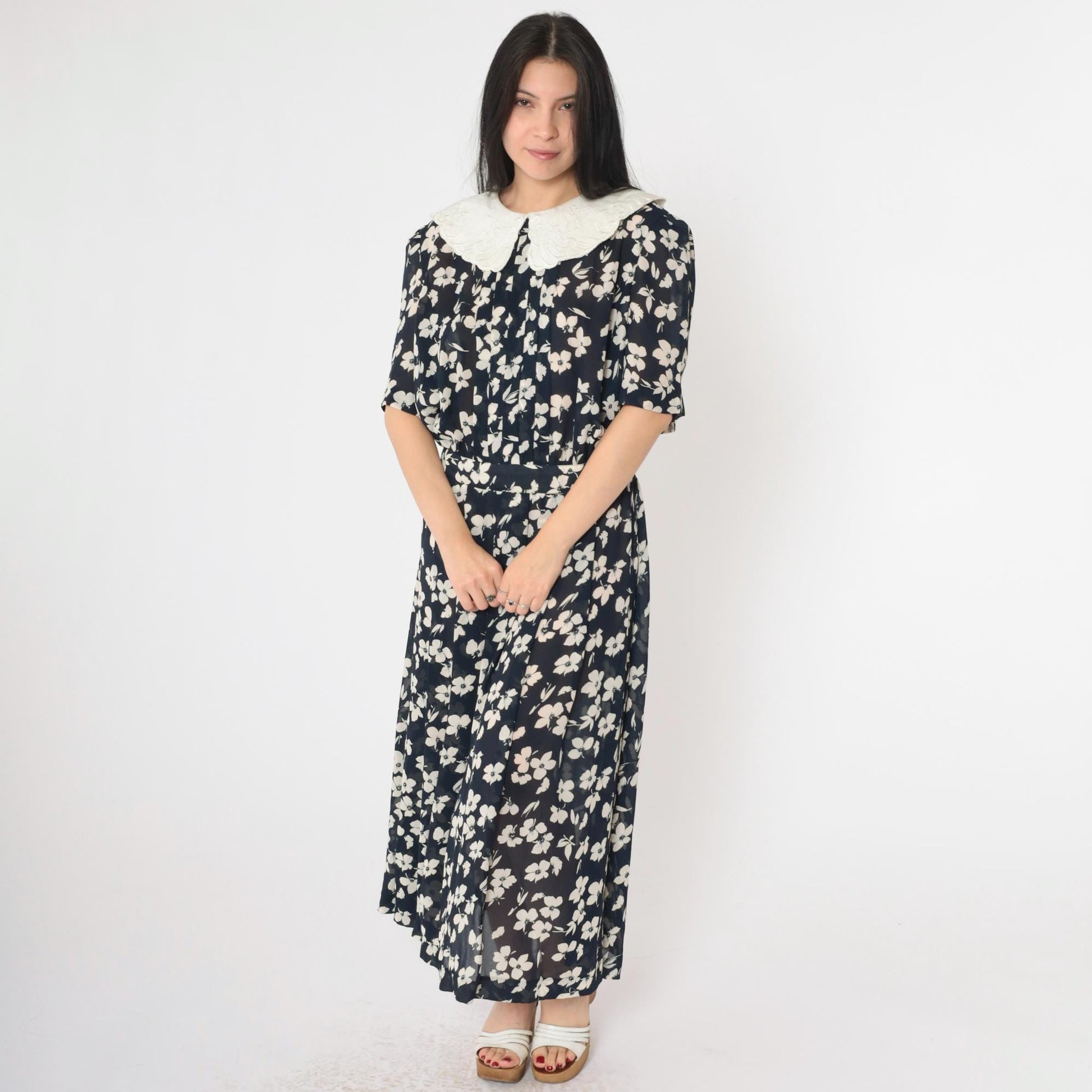 80s Karin Stevens Navy Floral Maxi Dress Pleated High Waist Puritan Collar Medium