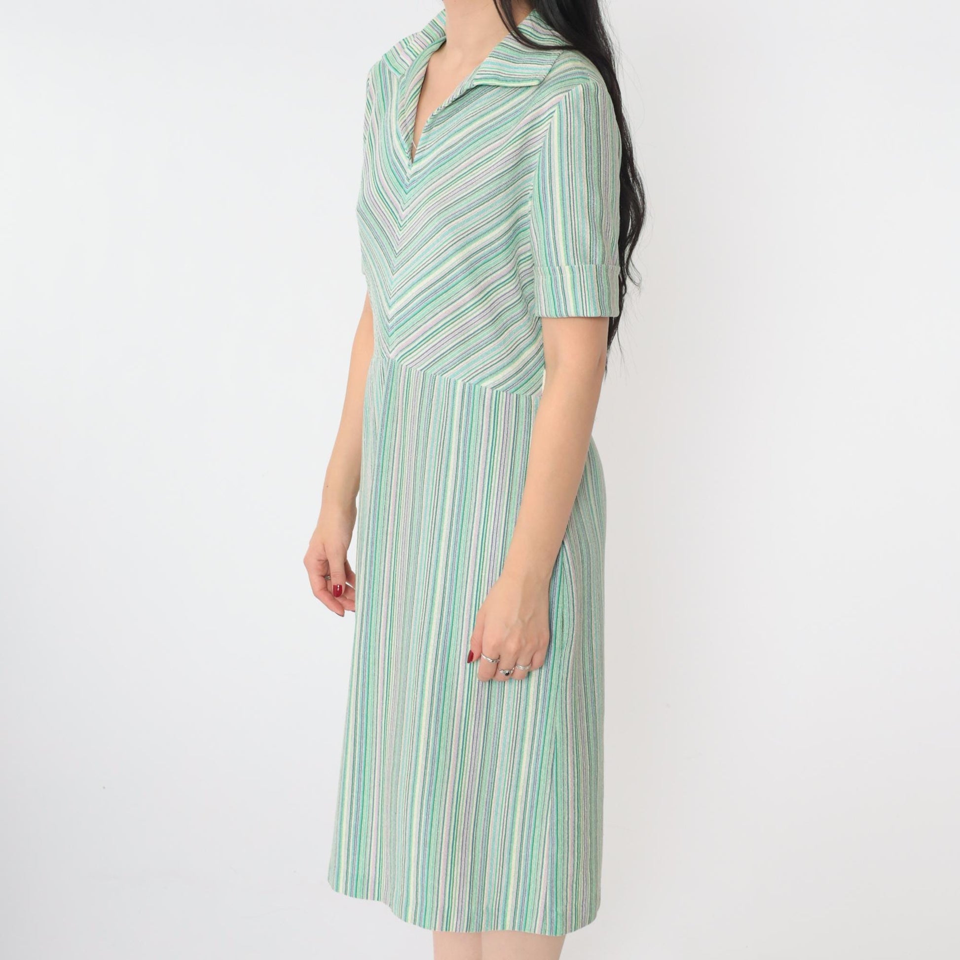 70s Chevron Striped Shift Dress Green Blue Purple Midi Collar Medium