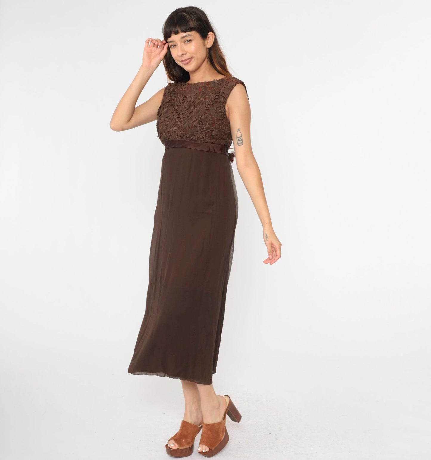 1960s Brown Lace Empire Waist Maxi Dress V Back Bow Sleeveless Medium 8