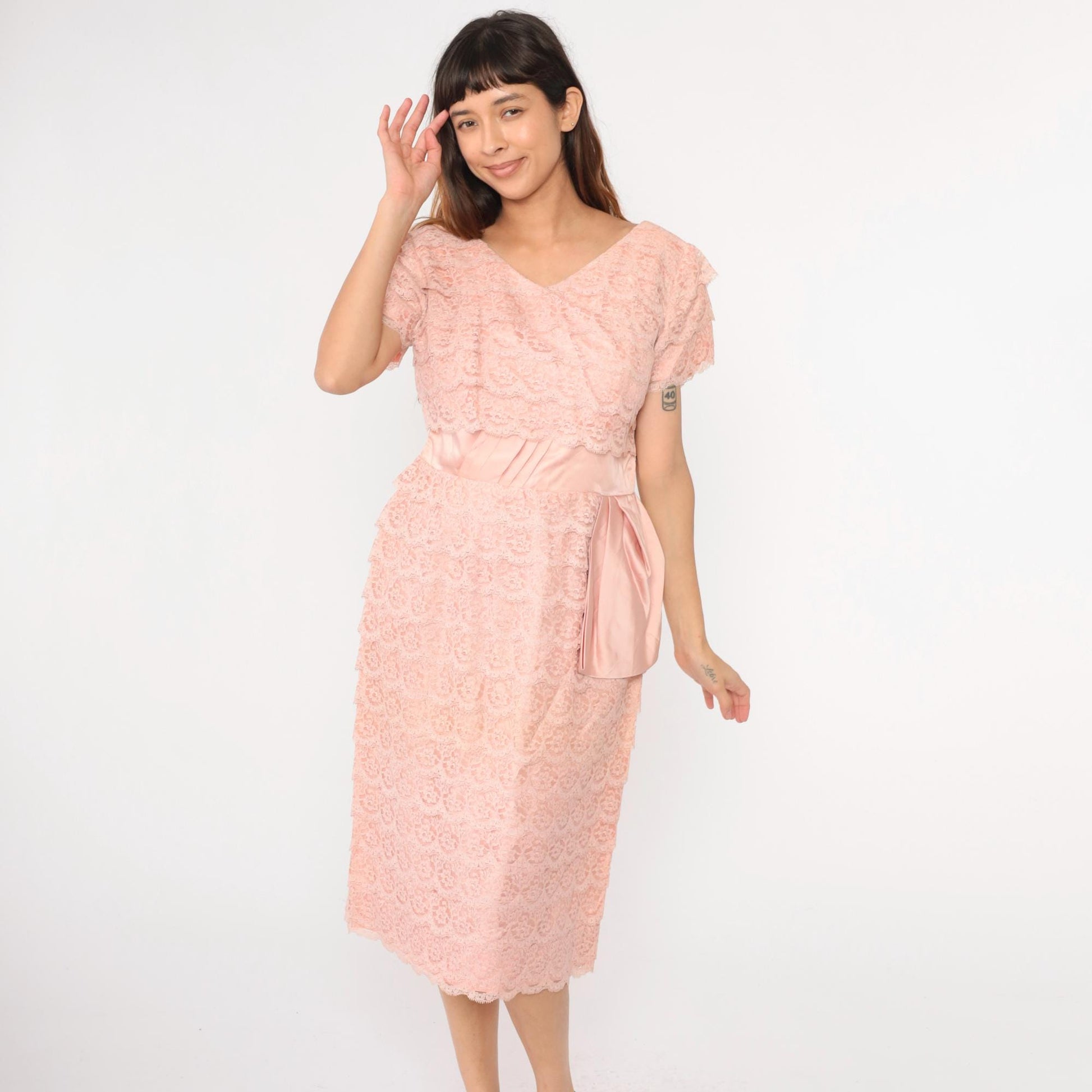1960s Pink Lace Cocktail Dress Satin Trim High Waist Short Sleeve Medium Large