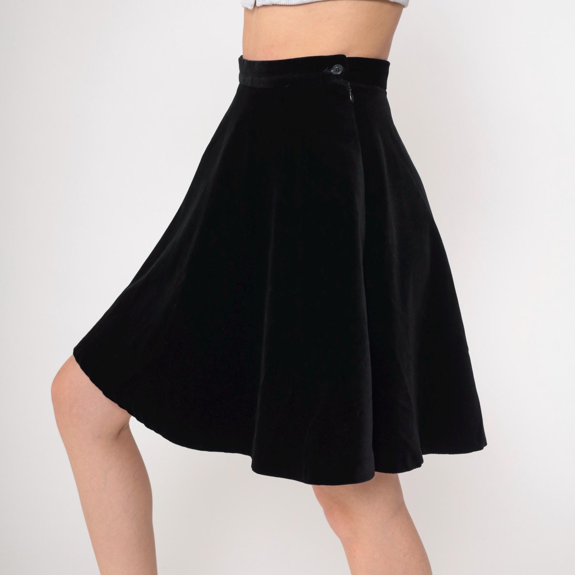 90s Laura Ashley Black Velvet A-Line Mini Skirt High Waisted Extra Small