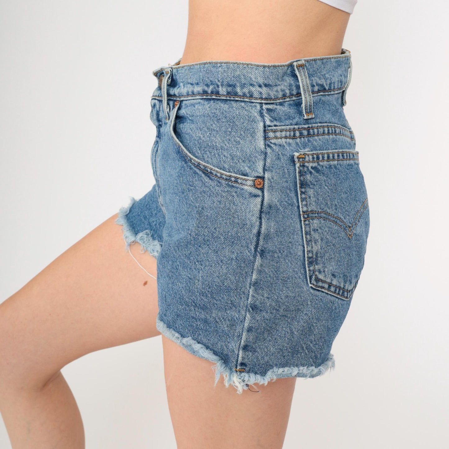 90s Levi's 910 Denim Cut-Off Shorts Blue Frayed Hem Small