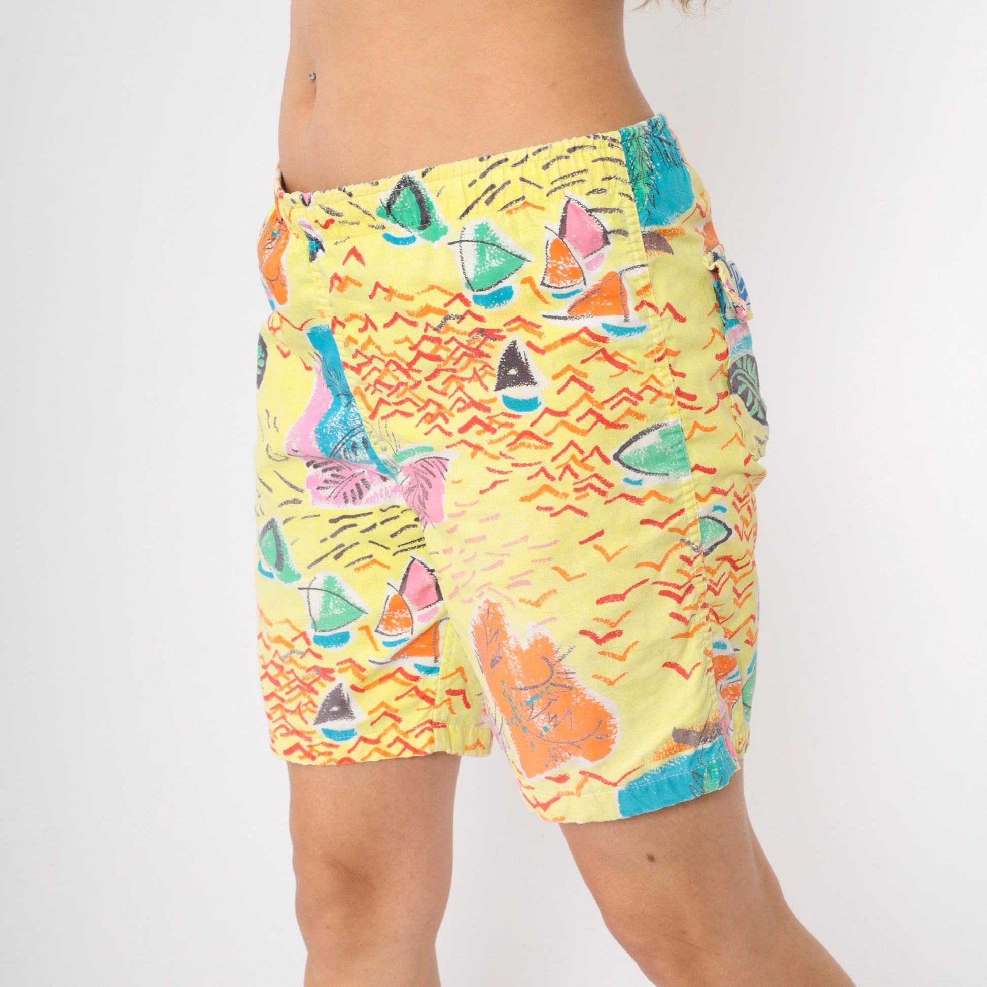 90s Yellow Nautical Abstract Sailboat Shorts High Waist Wide Leg Medium