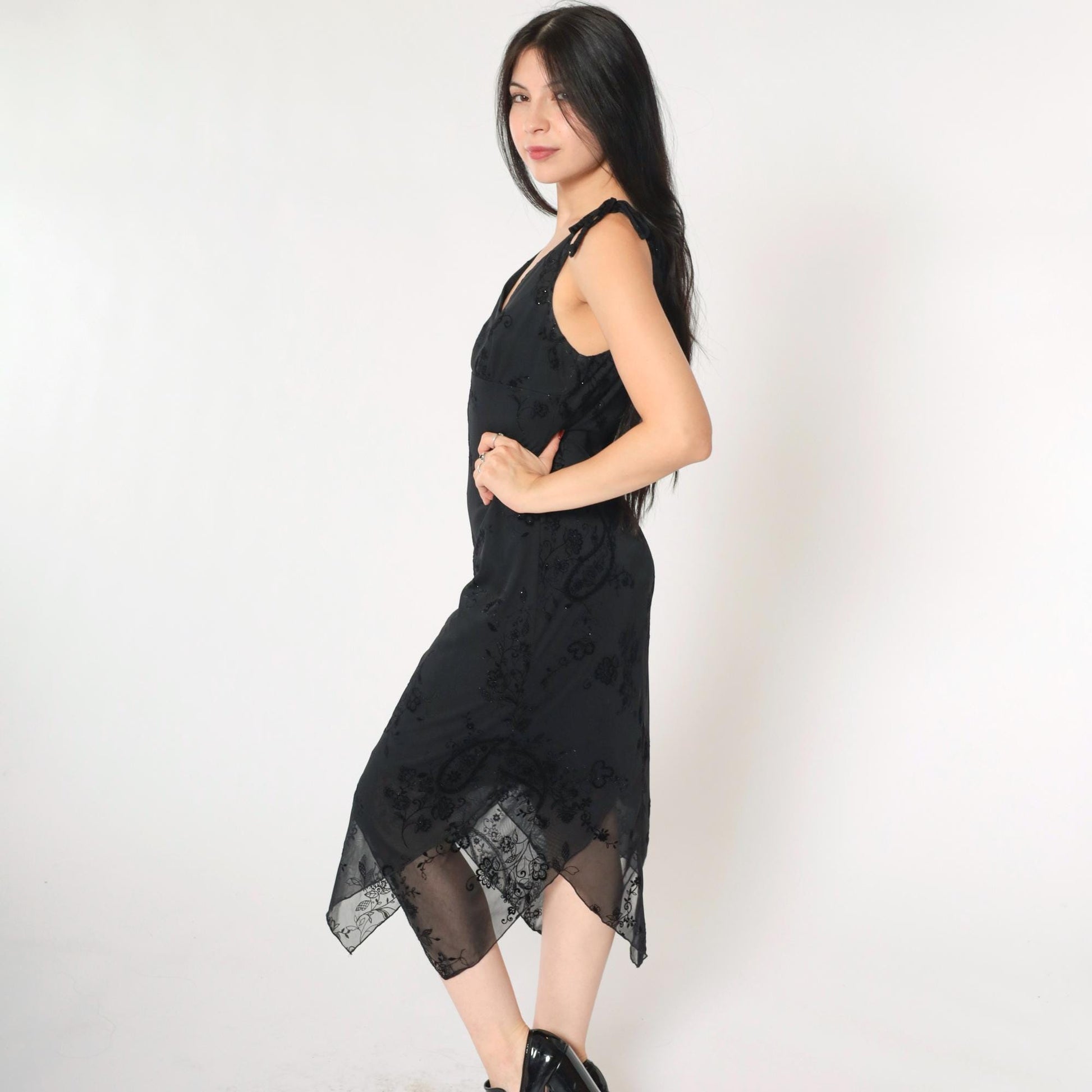90s City Triangles Sparkly Floral Midi Dress Black Empire Waist V Neck Small
