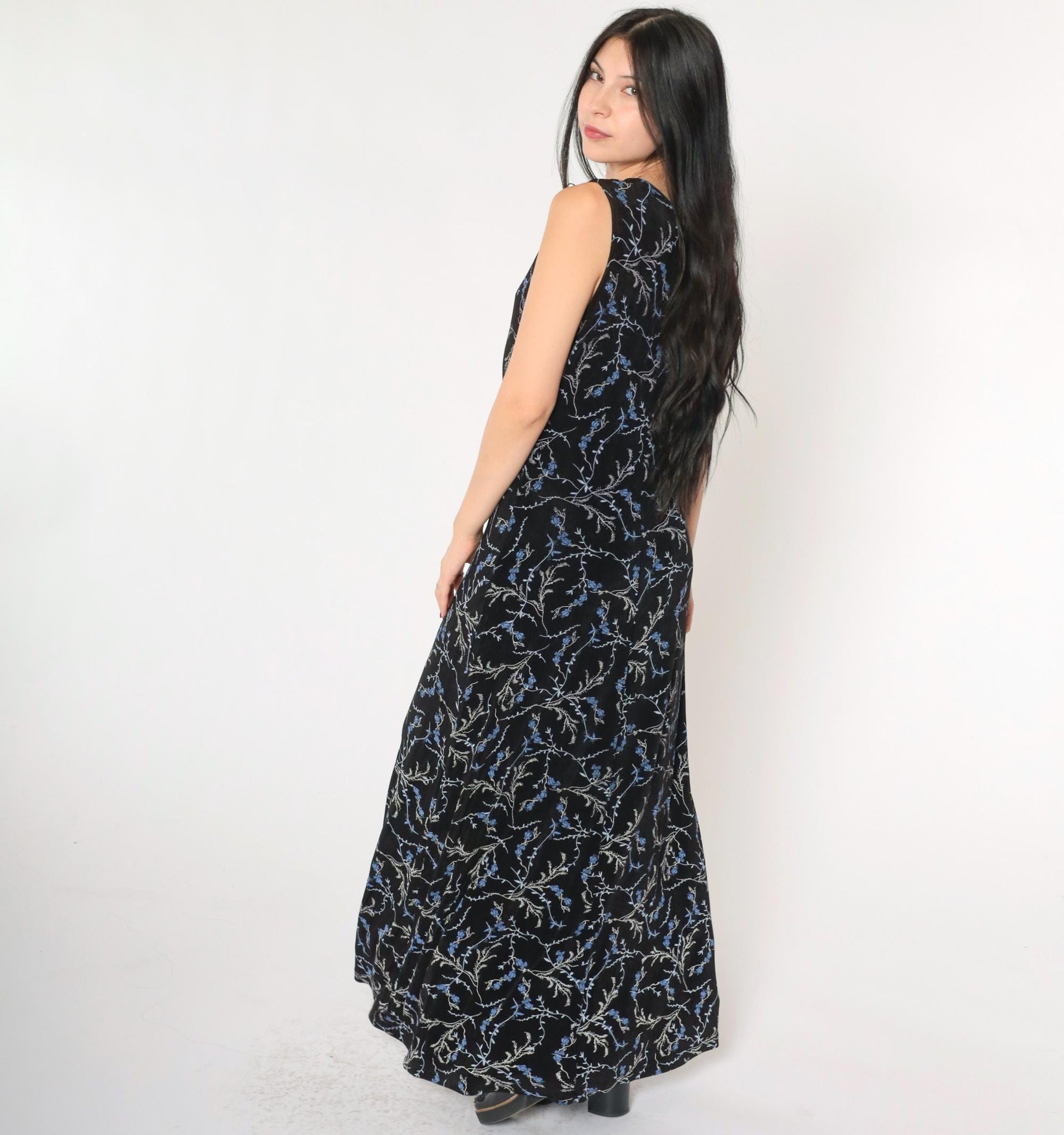 90s Black Floral Maxi Dress Blue Print Scoop Neck Sleeveless Medium 8