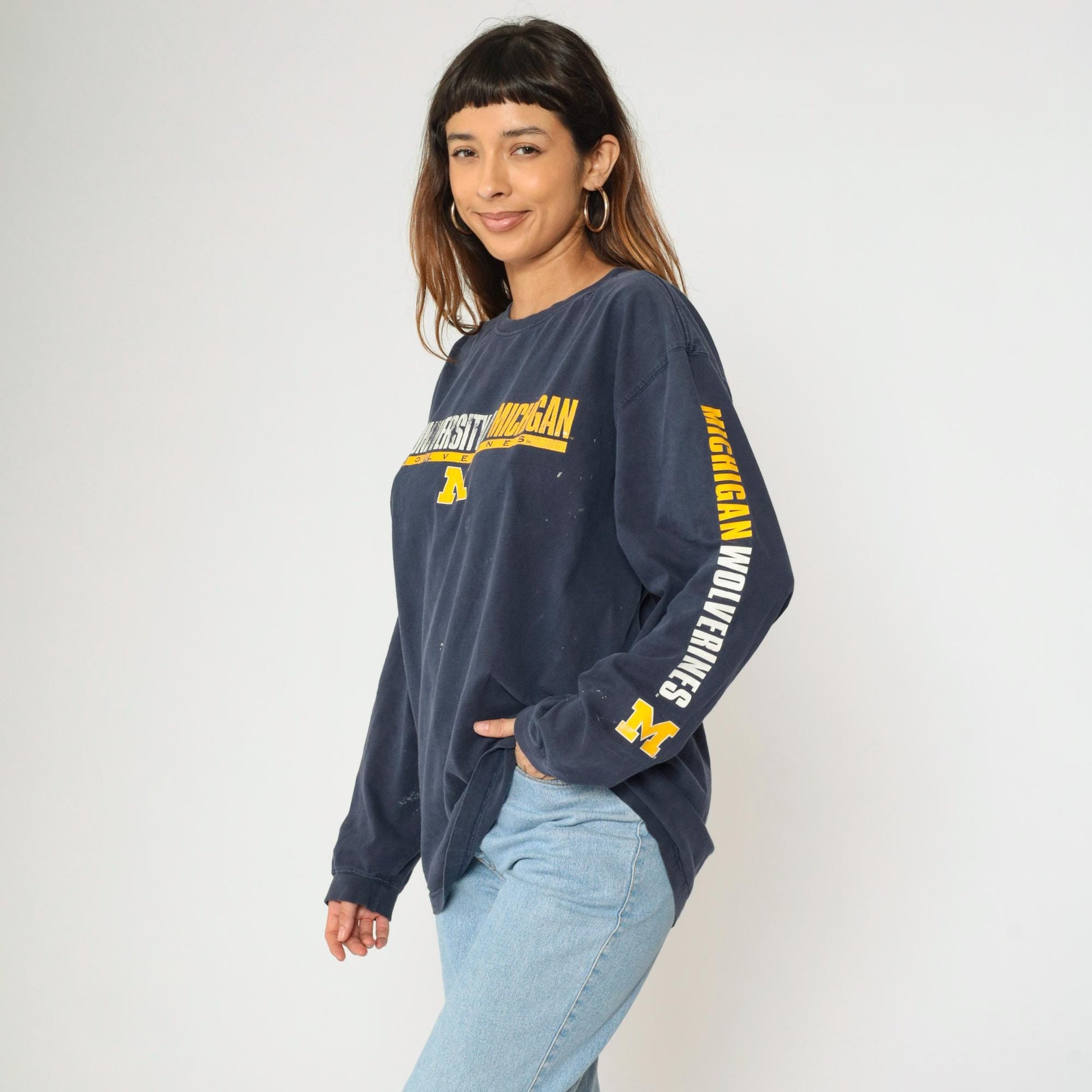Y2K Michigan Wolverines Graphic Long Sleeve Tee Navy Paint Splatter Large