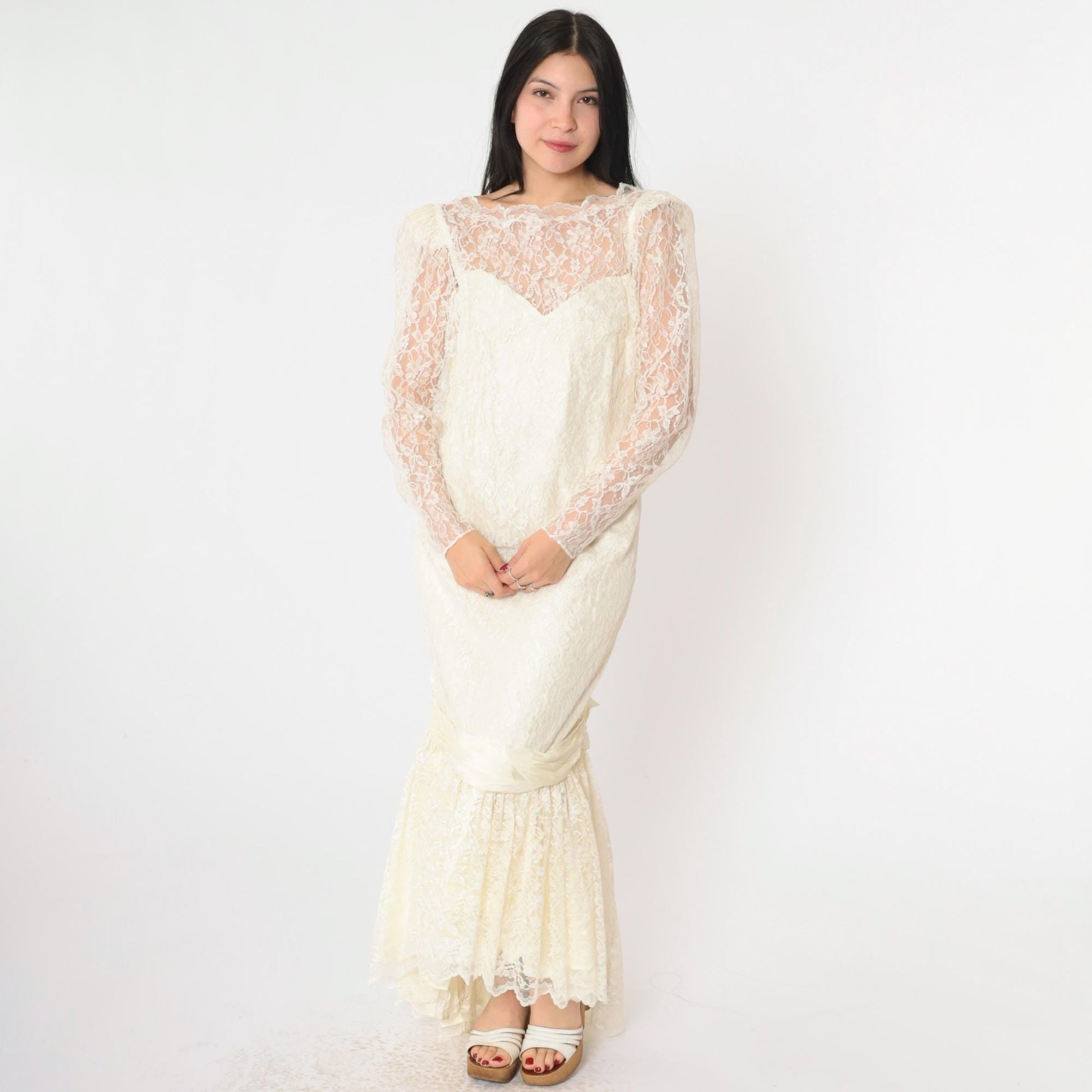 80s Off-White Lace Wedding Dress Maxi Gown Puff Sleeve Sweetheart Neckline Small S