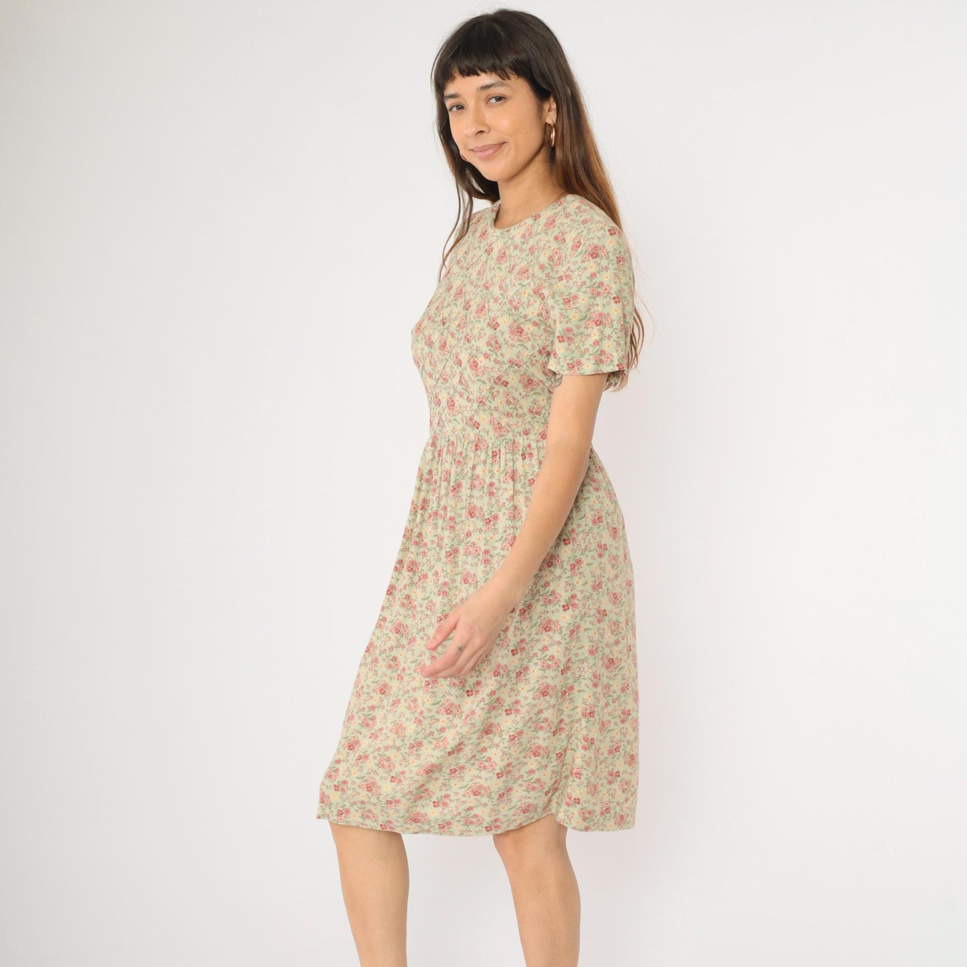 90s Betsy Lauren Petites Floral Midi Dress Pastel Green Pink Pintuck Small