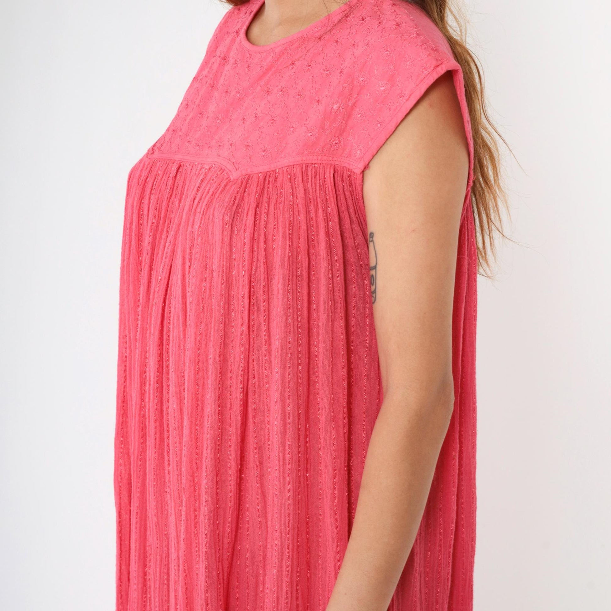80s Pink Gauze Trapeze Dress Floral Embroidered Sleeveless Midi One Size
