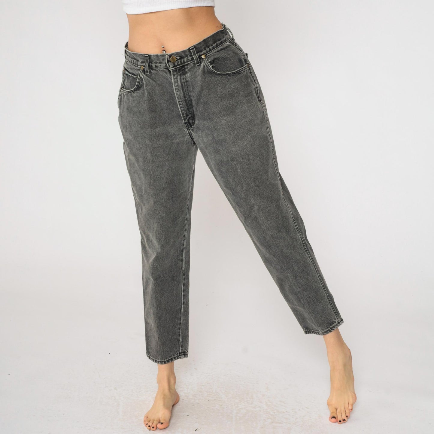 90s Chic Faded Black High-Waisted Tapered Jeans Medium