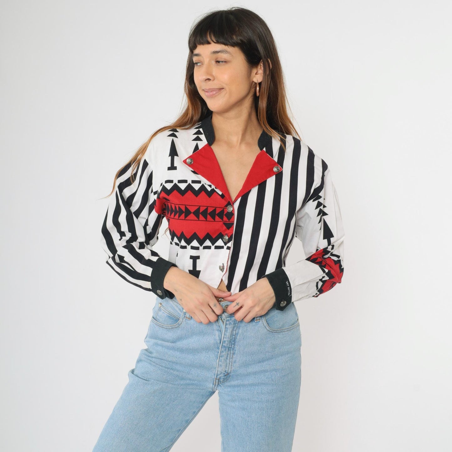 90s Mo Betta Western Crop Top Long Sleeve Button Up Red White Black Striped Medium
