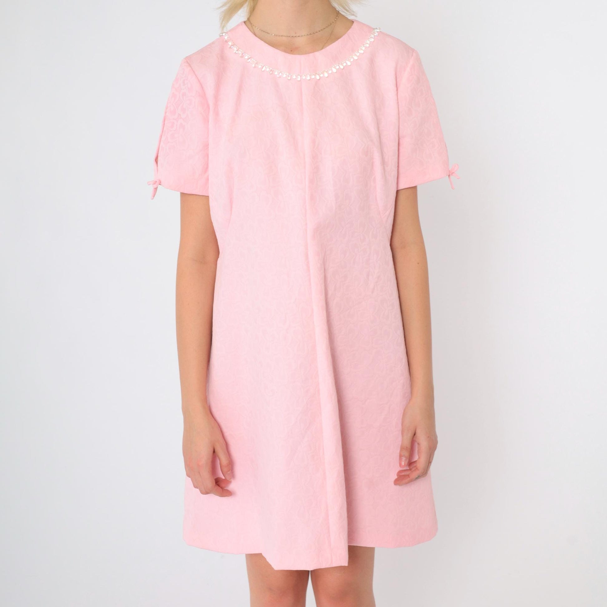 60s Pink Mod Shift Dress Iridescent Beaded Collar Floral Mini Medium Large