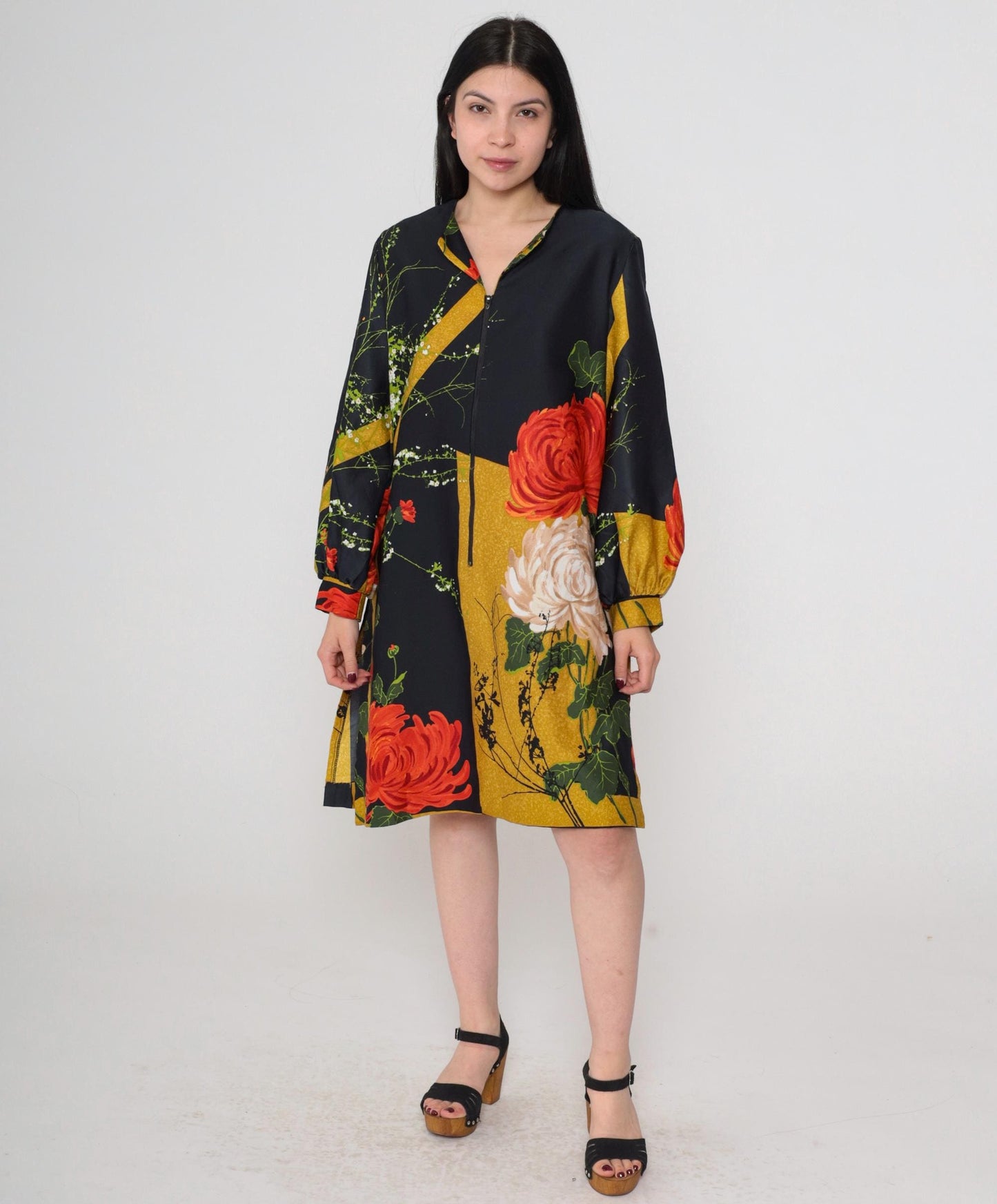70s Geometric Floral Mini Dress Black Long Sleeve Front Zip High Slit Small