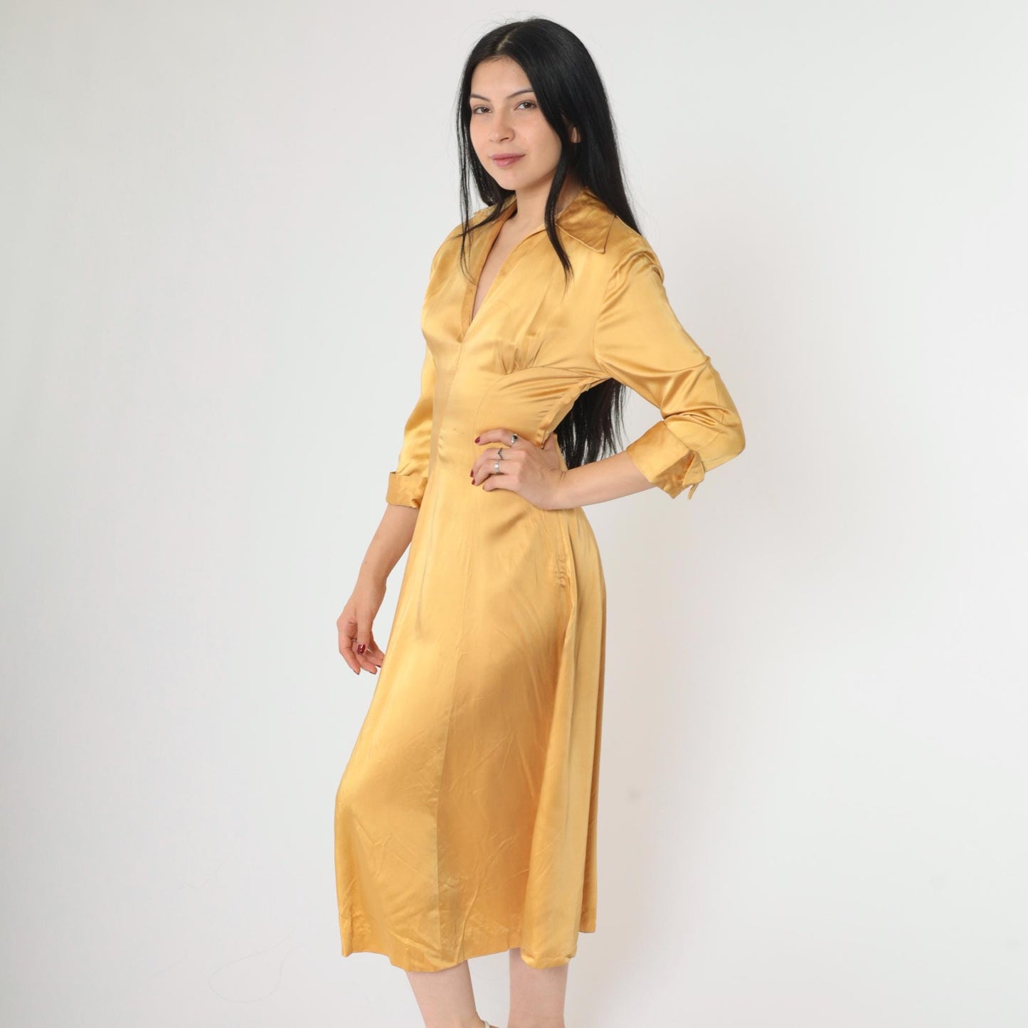 1940s Gold Satin Dress Floral Appliqué Pointed Collar Midi Extra Small