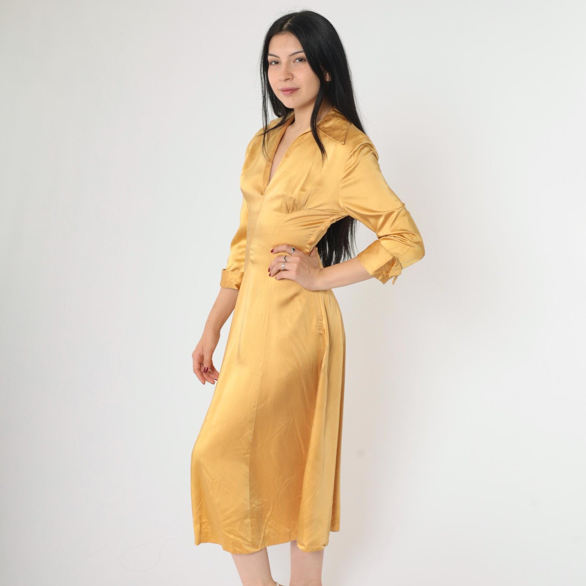 1940s Gold Satin Dress Floral Appliqué Pointed Collar Midi Extra Small